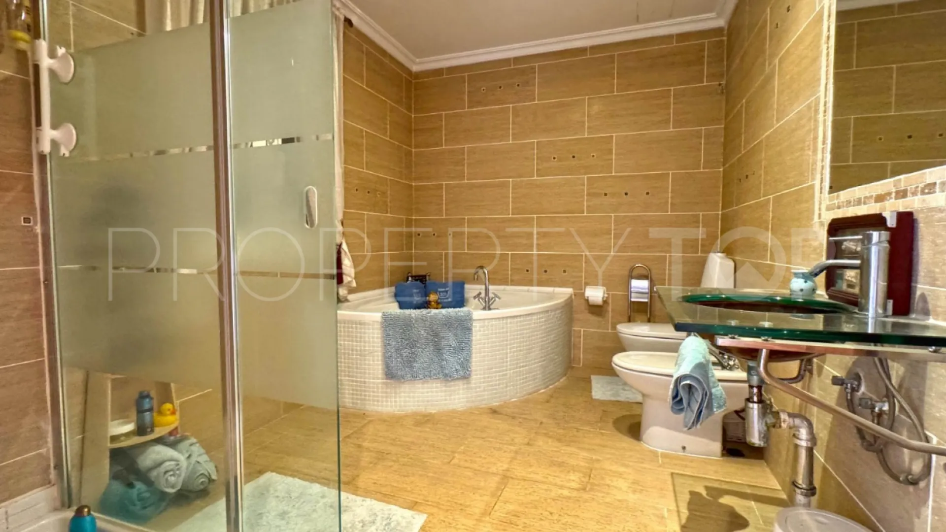 Villa for sale in Los Balcones with 6 bedrooms