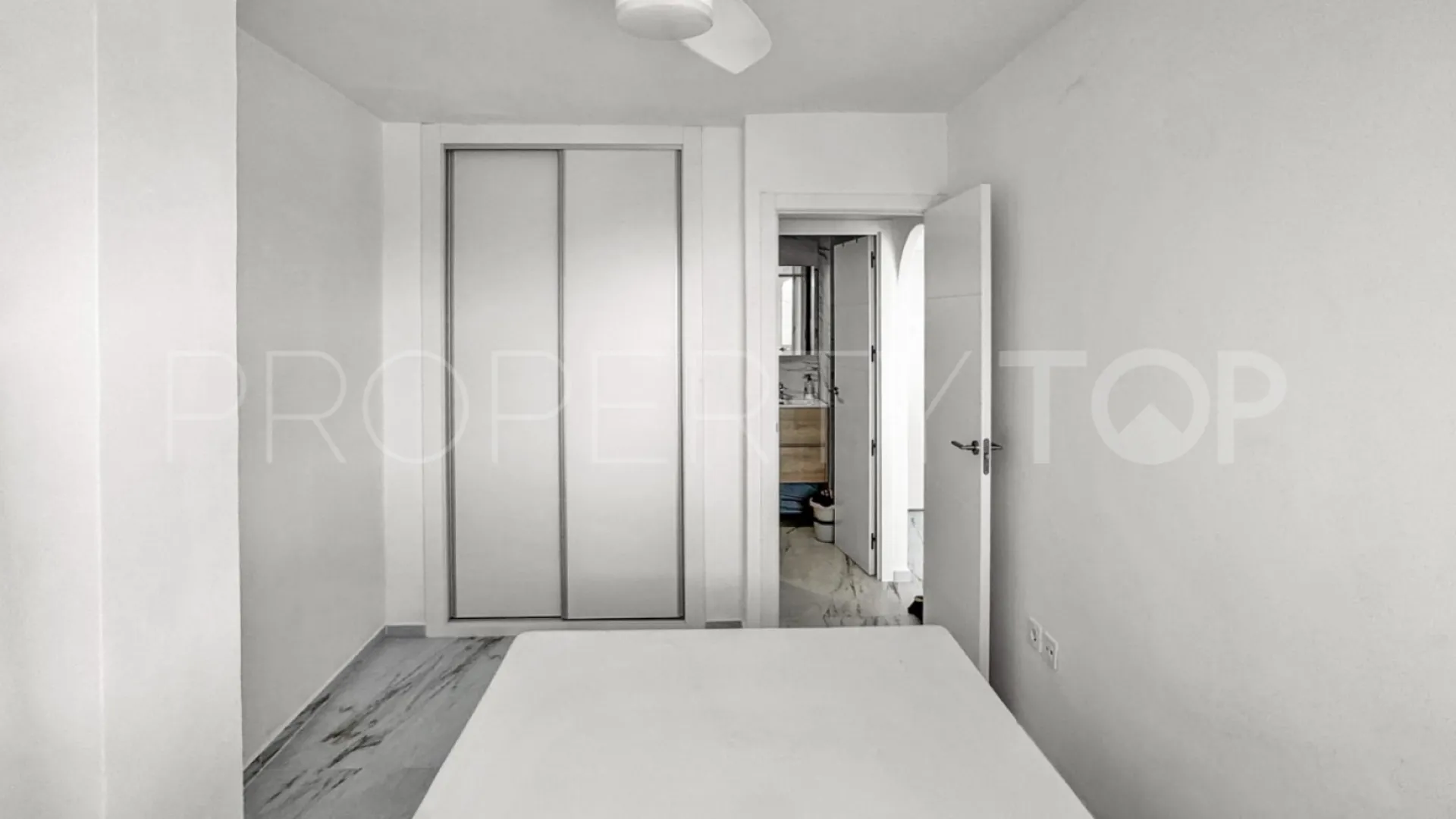 For sale apartment in Punta Prima with 1 bedroom