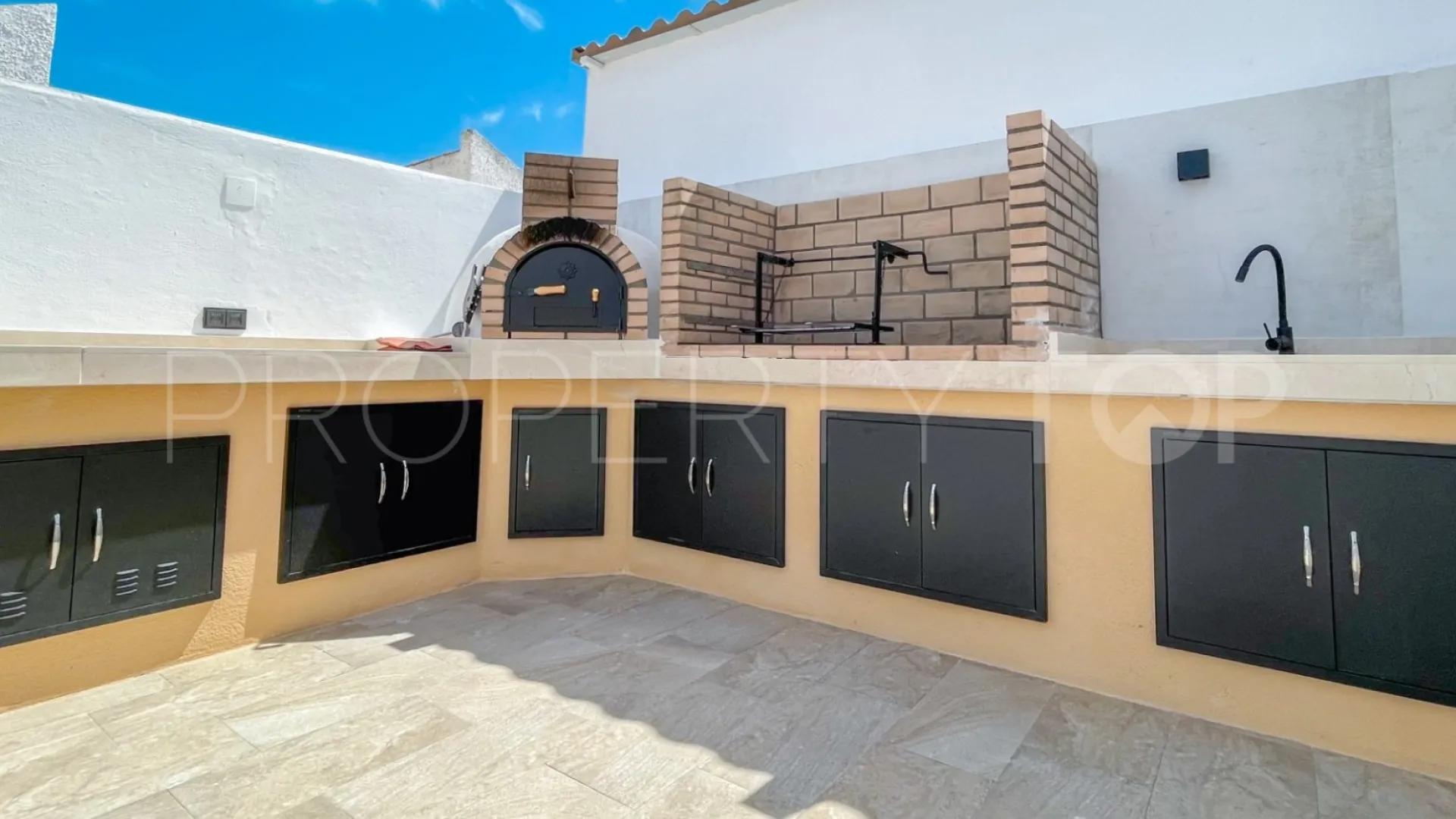 Adosado en venta de 3 dormitorios en Torrevieja