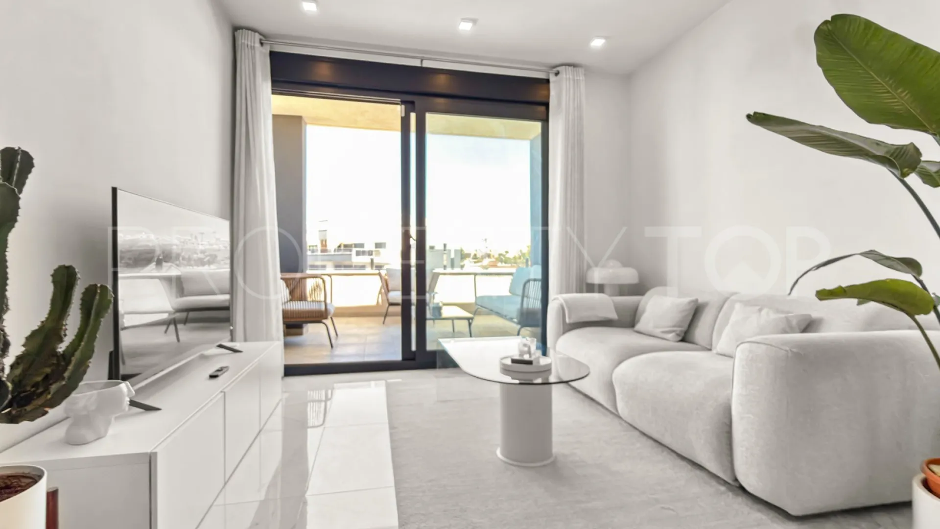 Apartment for sale in Los Altos de Marbella