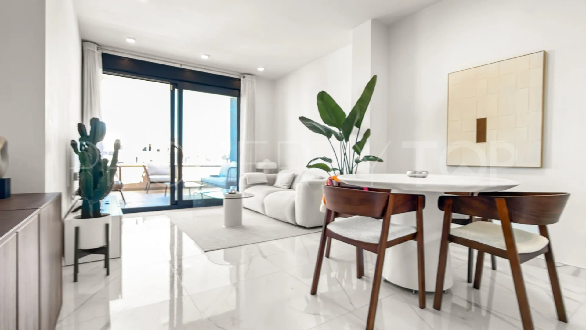 Apartment for sale in Los Altos de Marbella