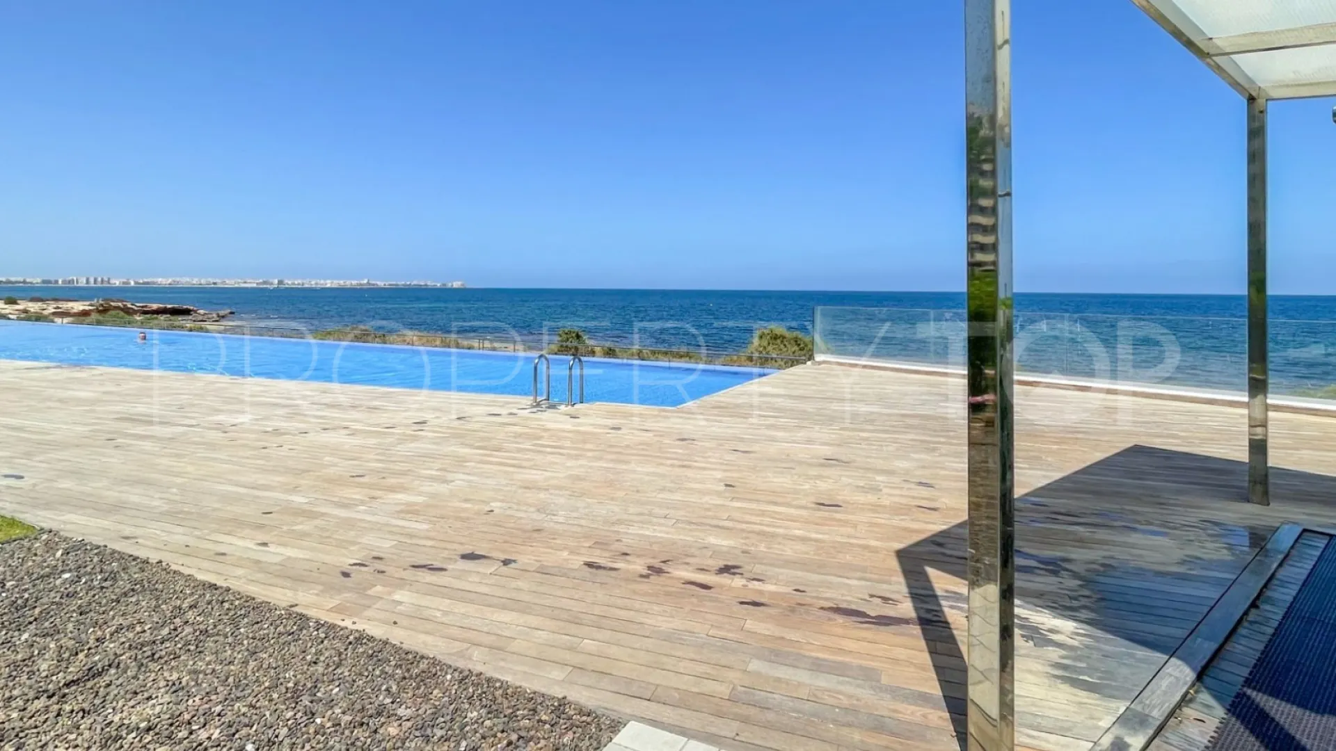 For sale apartment in Punta Prima