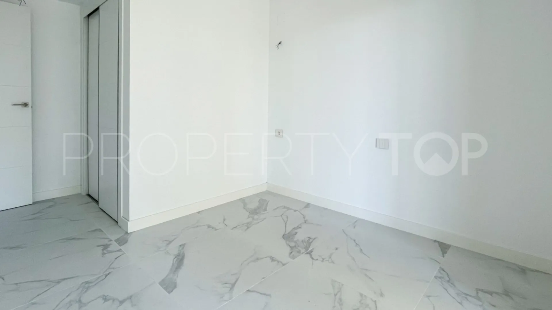 For sale apartment in Punta Prima