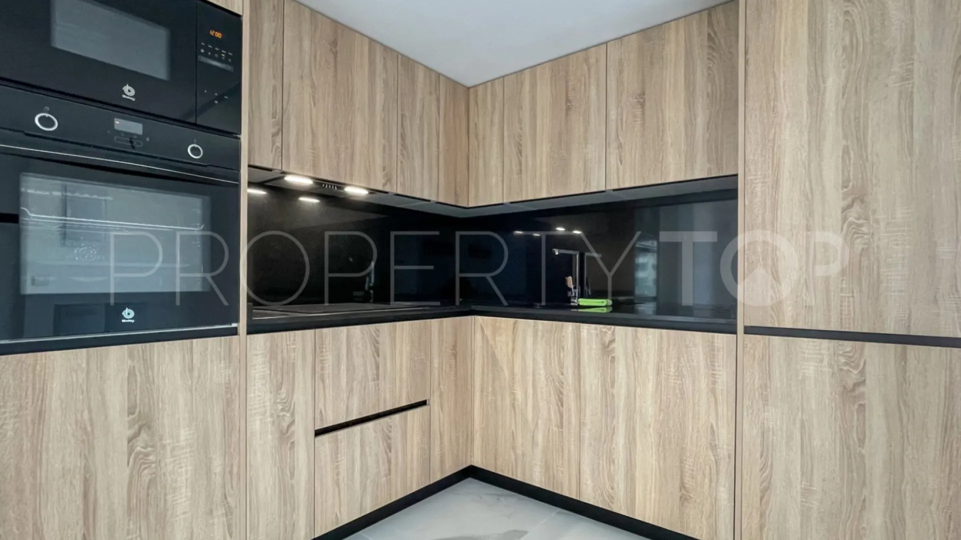 For sale apartment in Punta Prima