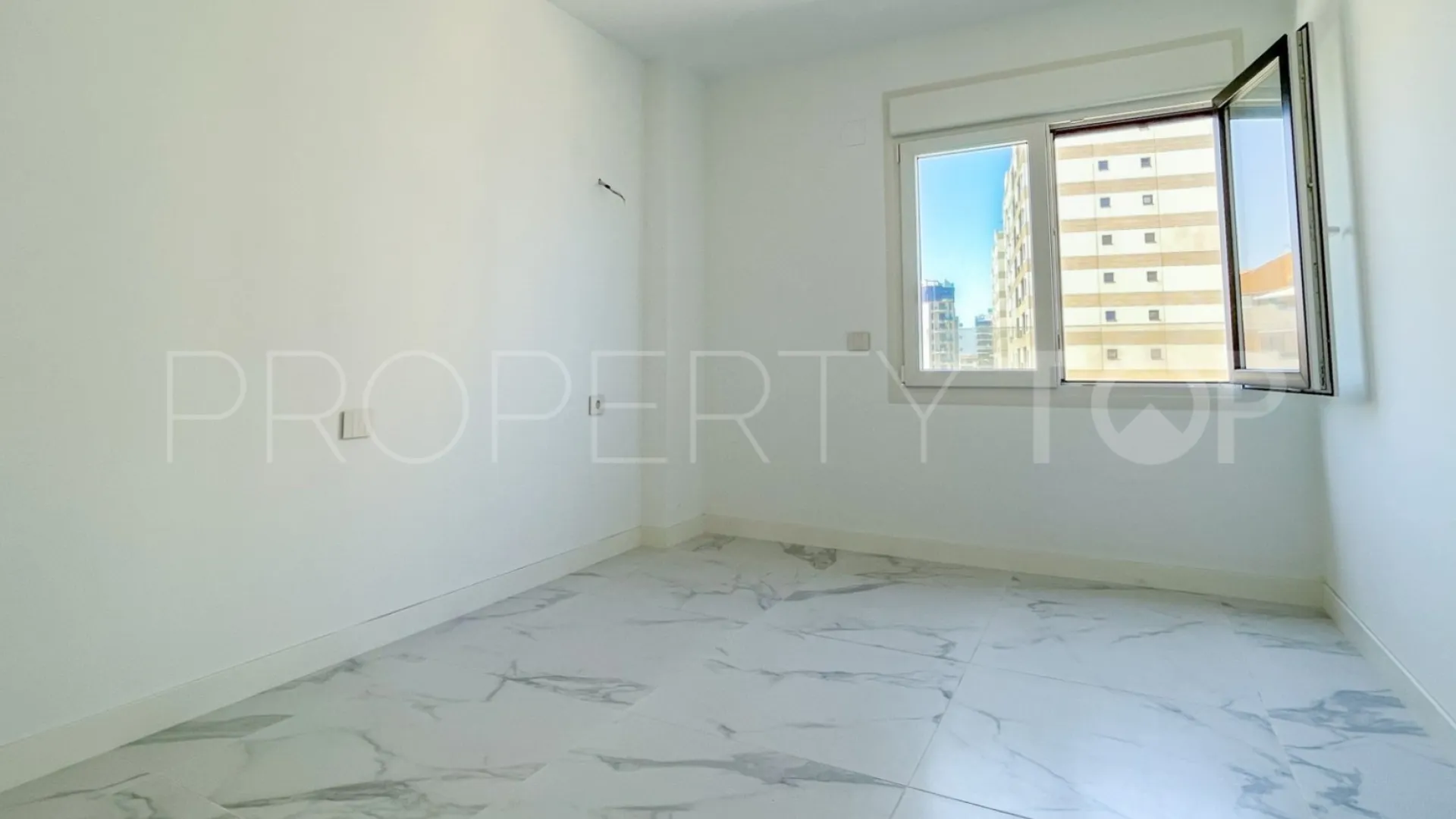 For sale apartment in Punta Prima