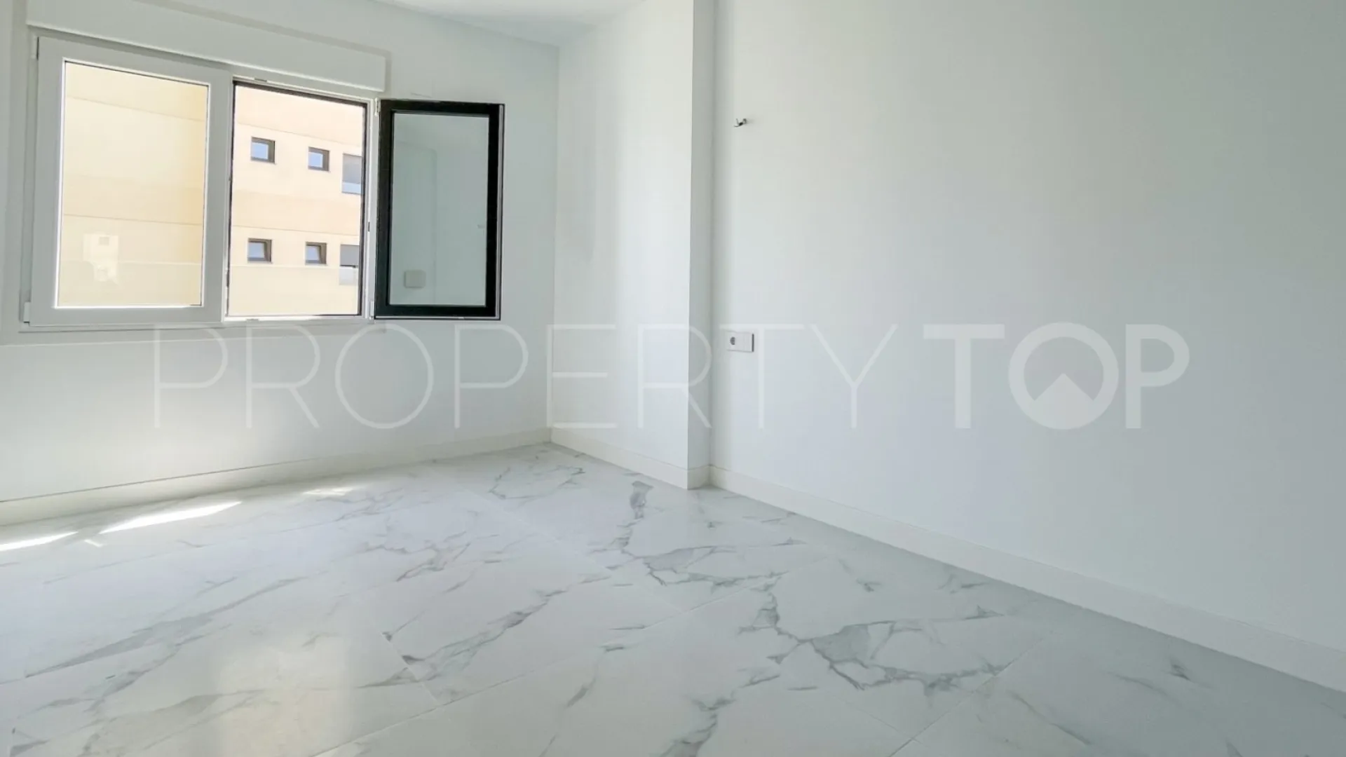 For sale apartment in Punta Prima