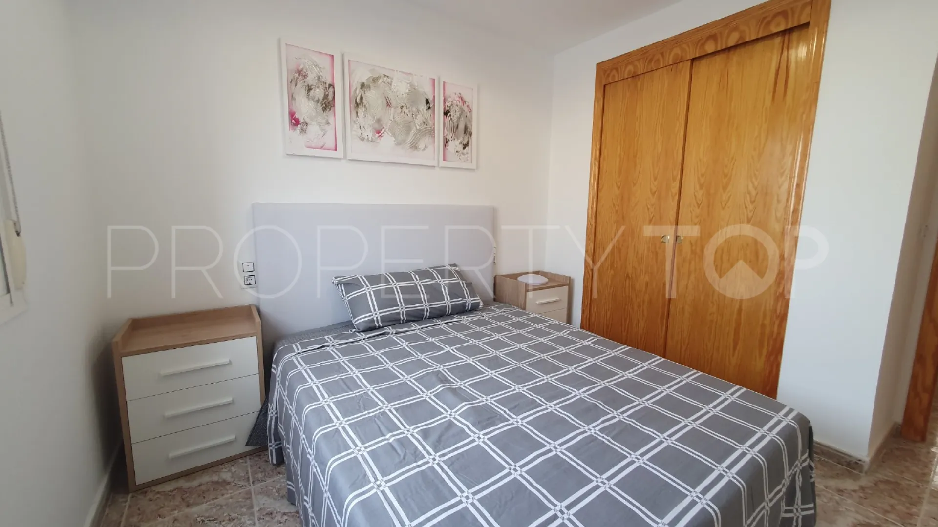 Rioja, apartamento a la venta con 2 dormitorios