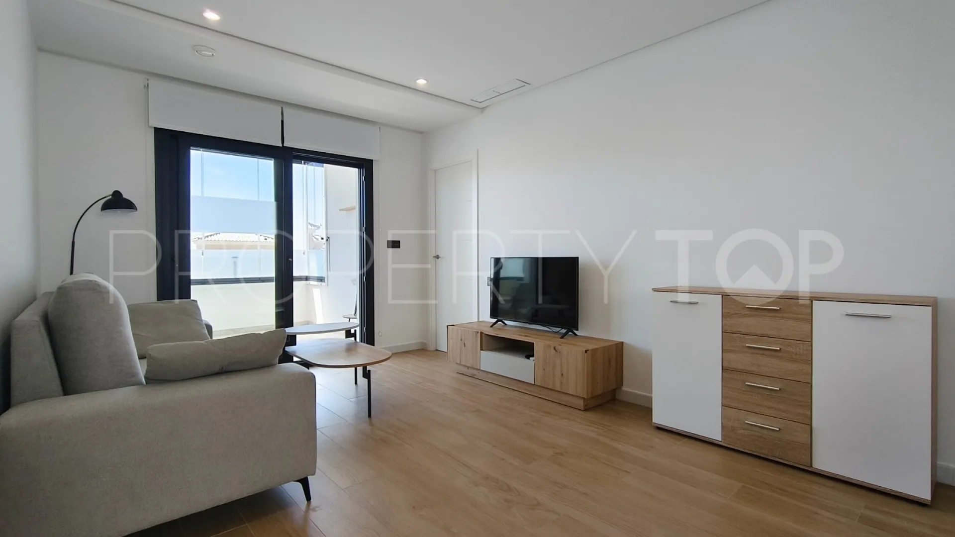 For sale apartment in Los Altos de Marbella