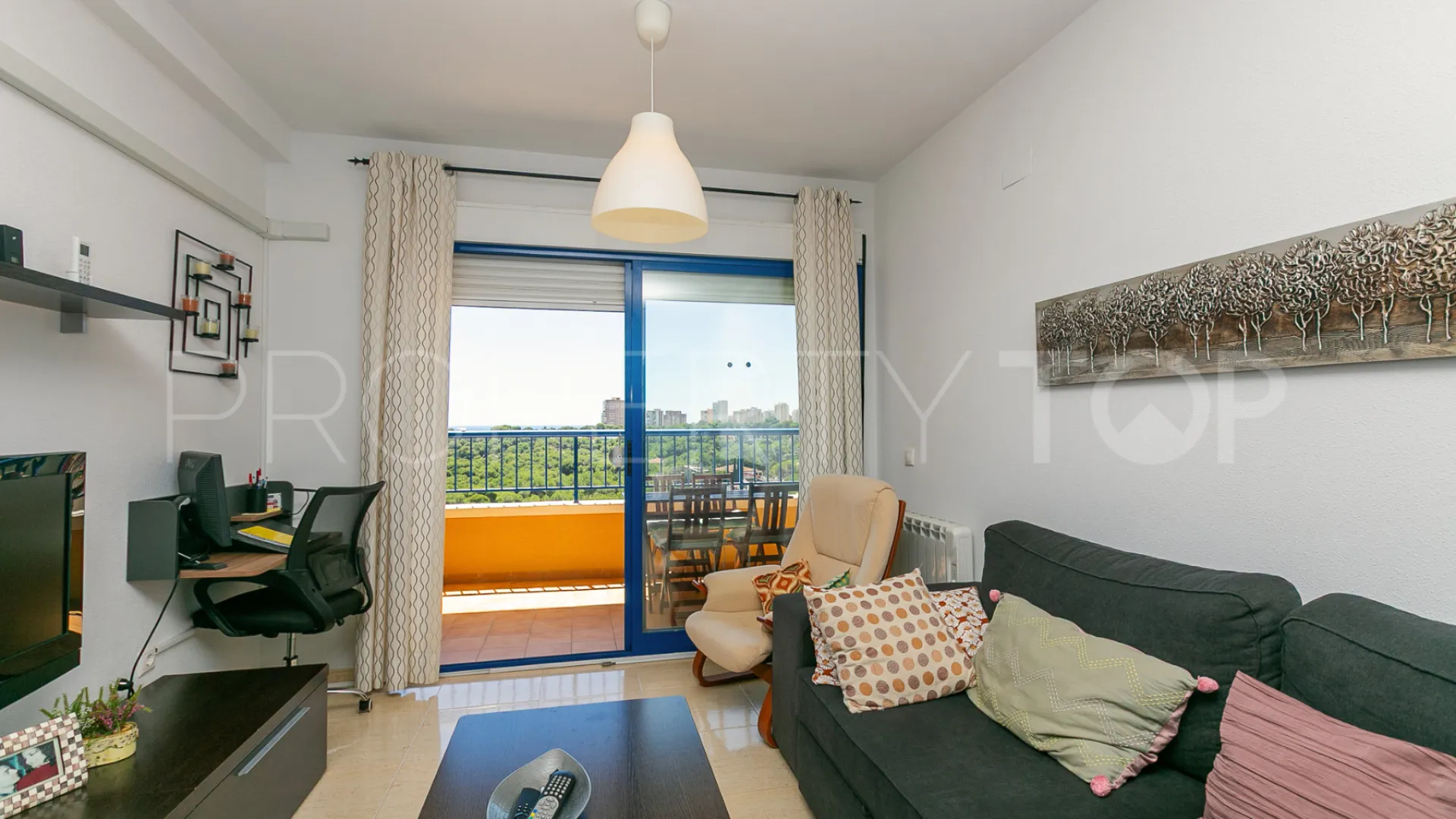 For sale apartment with 2 bedrooms in Villamartin
