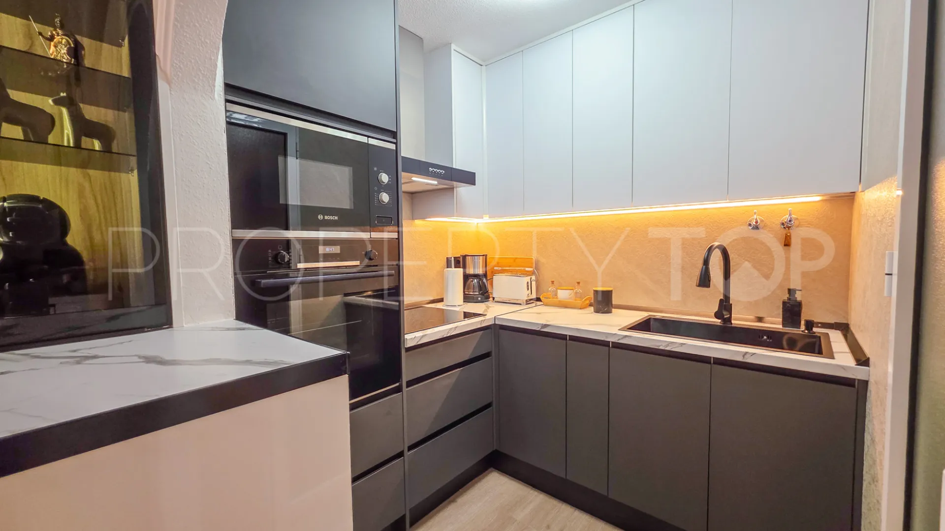 Los Balcones, adosado con 2 dormitorios a la venta