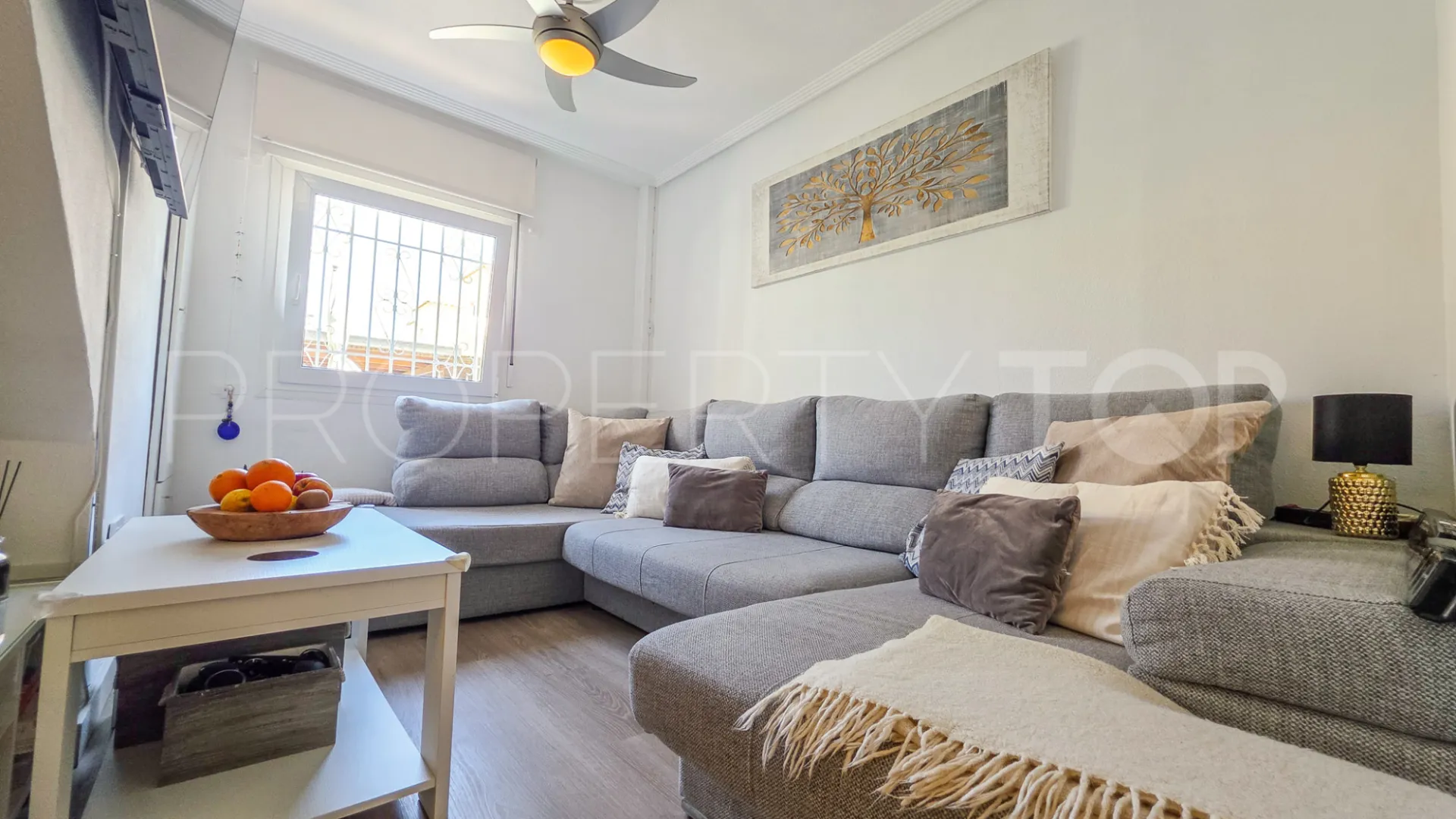 Los Balcones, adosado con 2 dormitorios a la venta