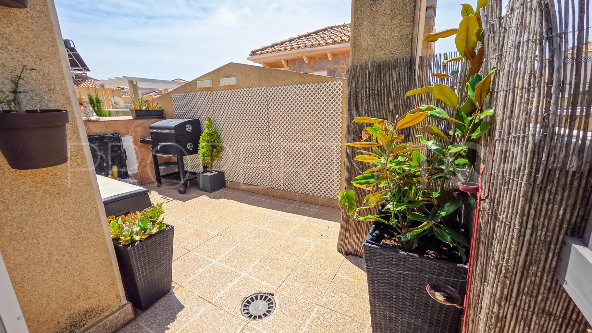 Los Balcones, adosado con 2 dormitorios a la venta