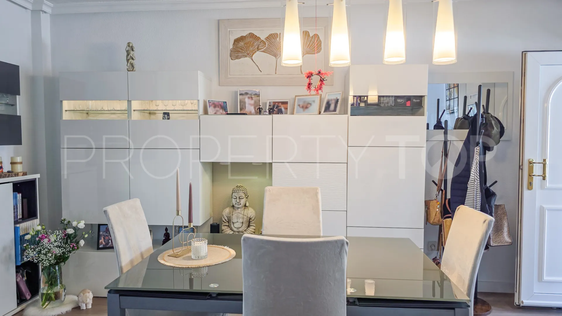 Los Balcones, adosado con 2 dormitorios a la venta