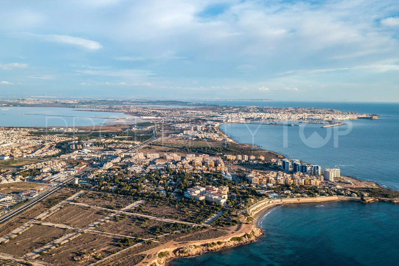 Los Altos de Marbella, adosado a la venta de 2 dormitorios