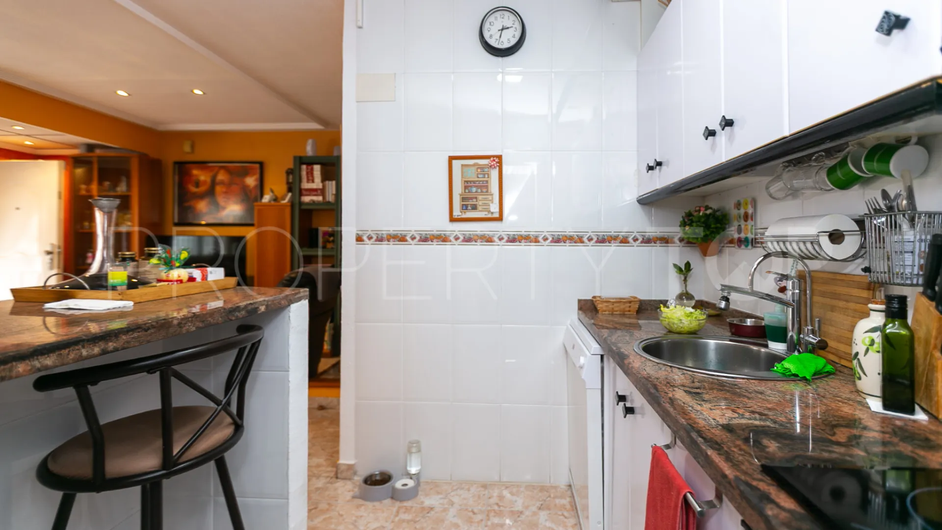Los Altos de Marbella, adosado a la venta de 2 dormitorios