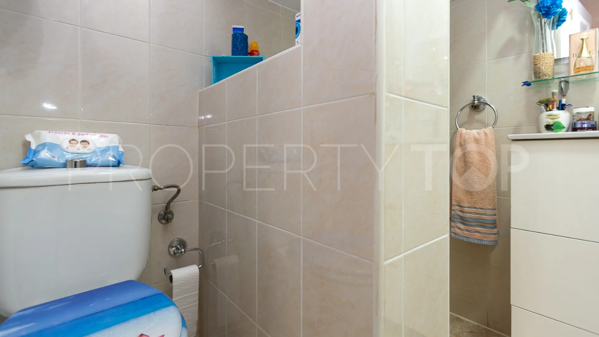 Los Altos de Marbella, adosado a la venta de 2 dormitorios