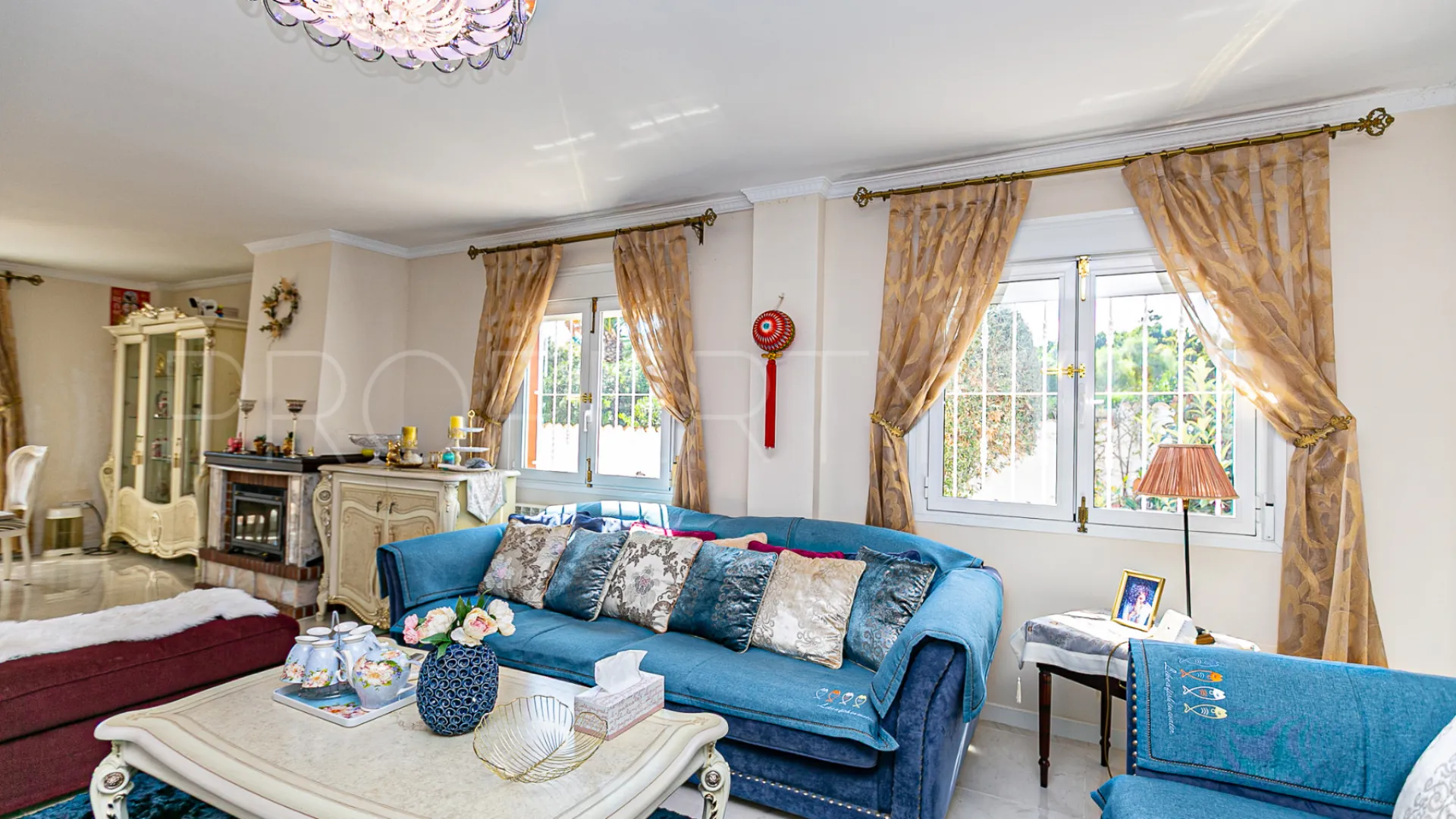 Se vende villa en Rioja de 4 dormitorios