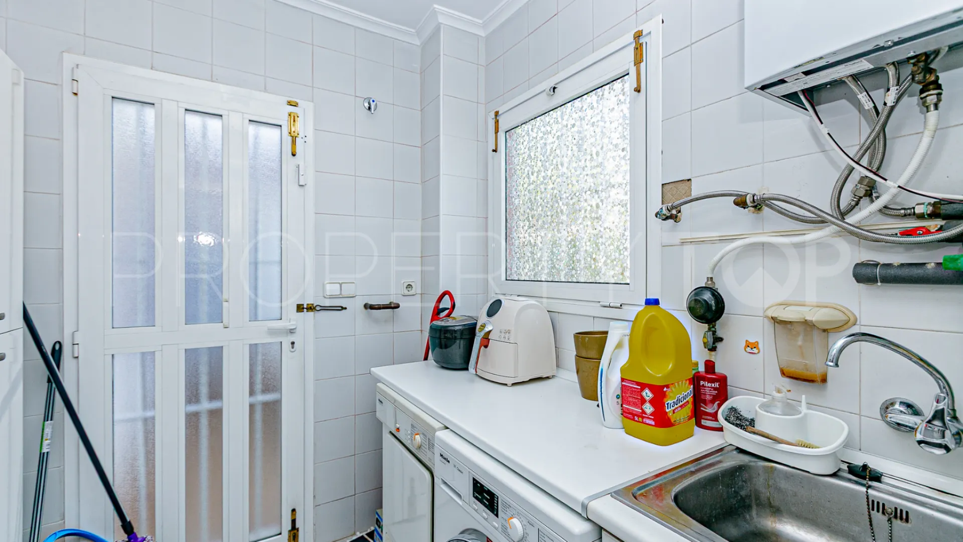 Se vende villa en Rioja de 4 dormitorios
