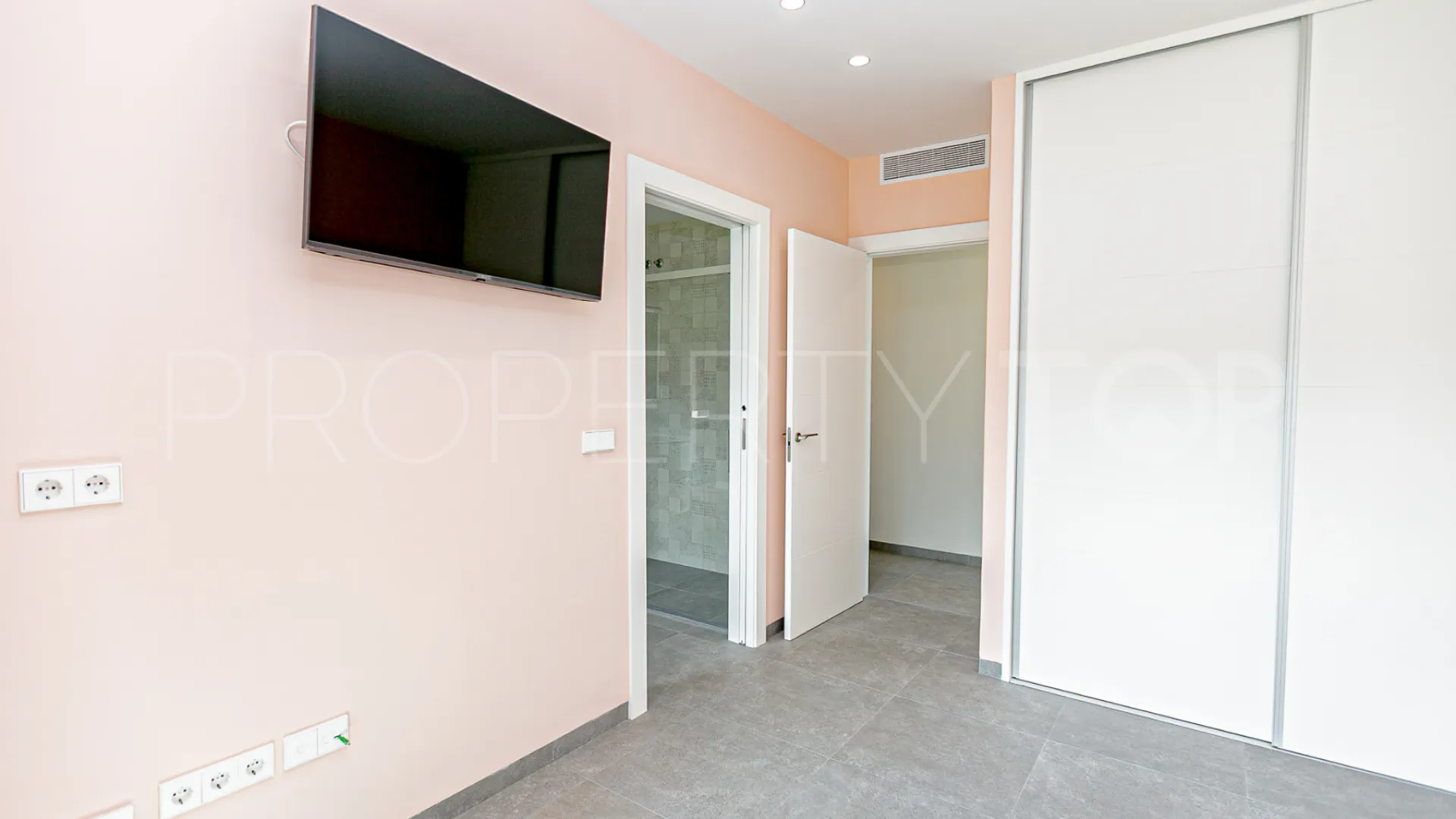 Villa for sale in San Pedro del Pinatar