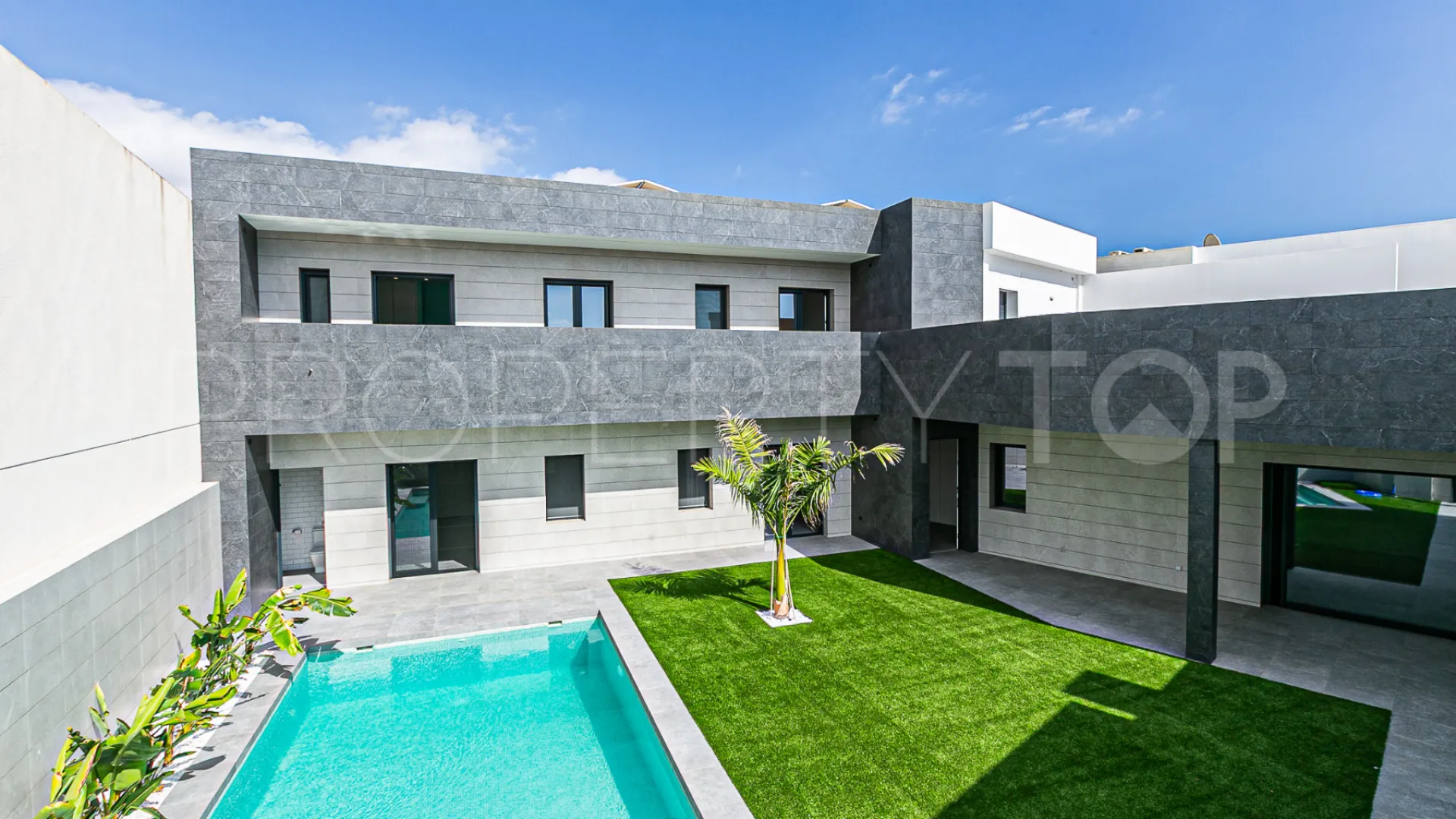 Villa for sale in San Pedro del Pinatar