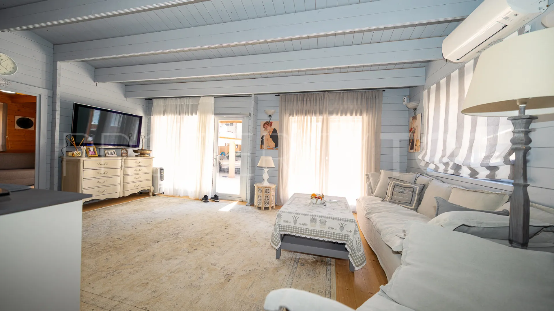 For sale 5 bedrooms villa in Pilar de la Horadada
