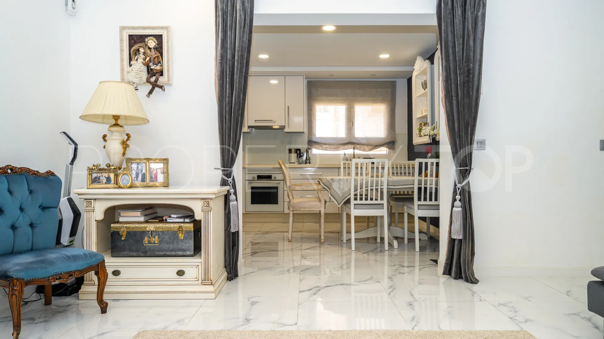 For sale 5 bedrooms villa in Pilar de la Horadada