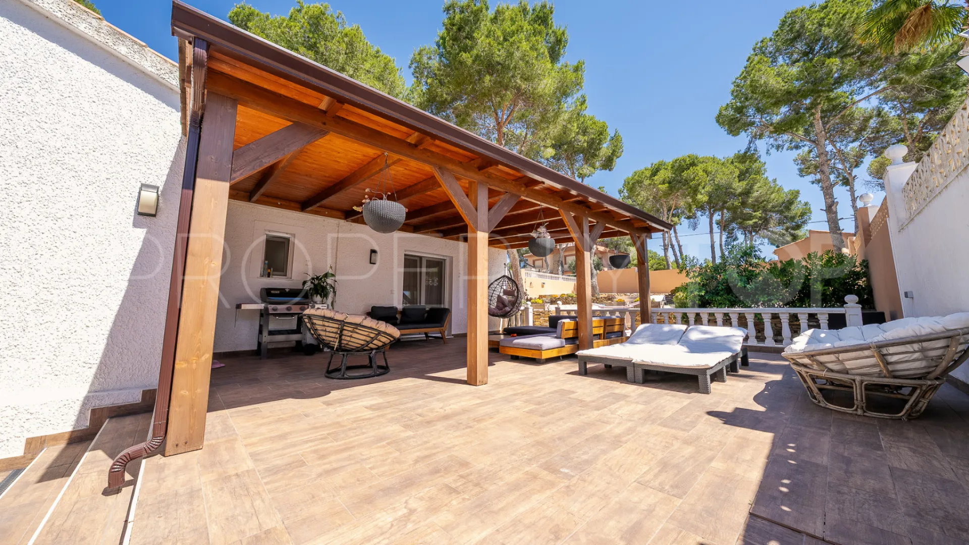 For sale 5 bedrooms villa in Pilar de la Horadada