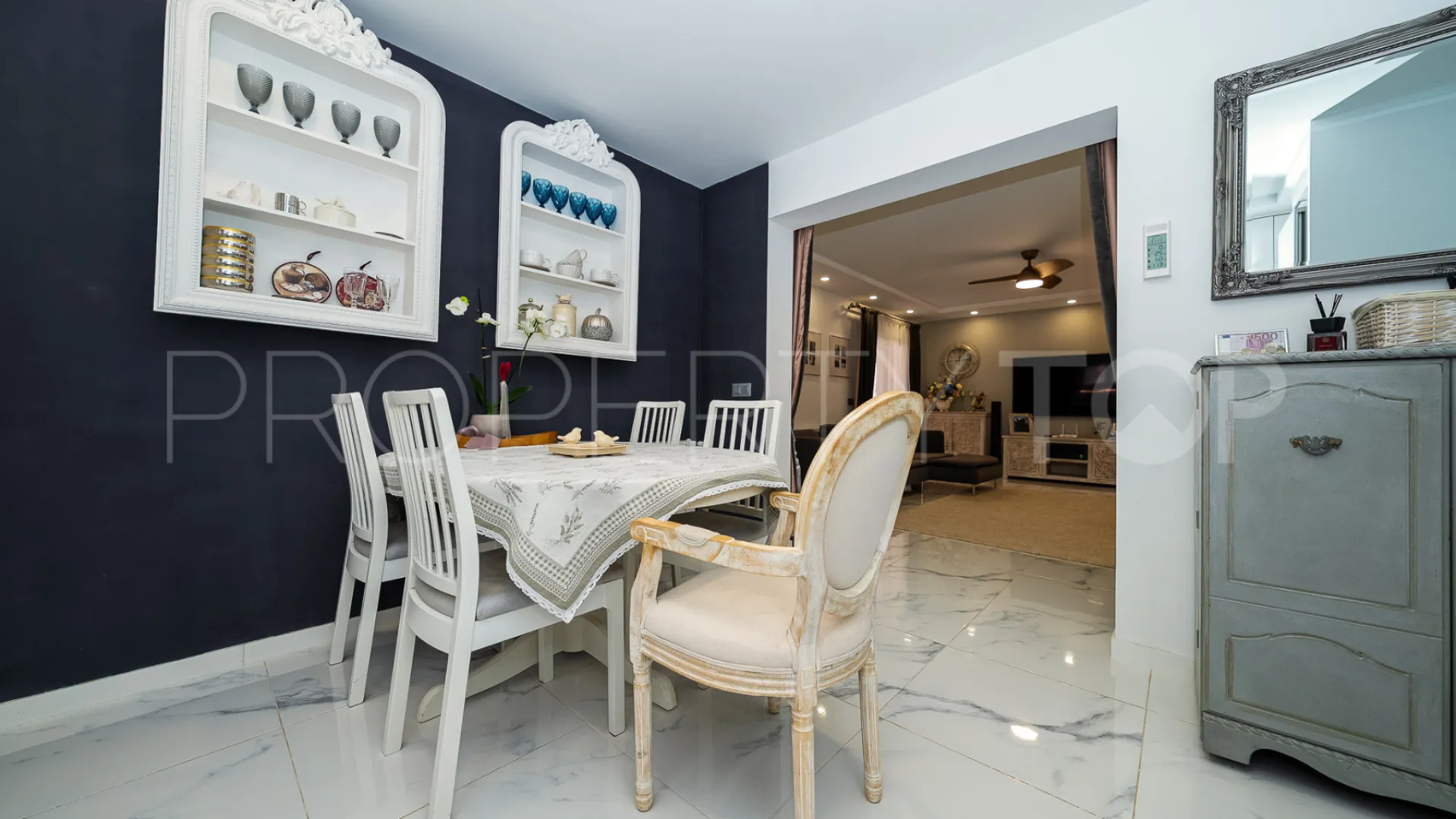 For sale 5 bedrooms villa in Pilar de la Horadada