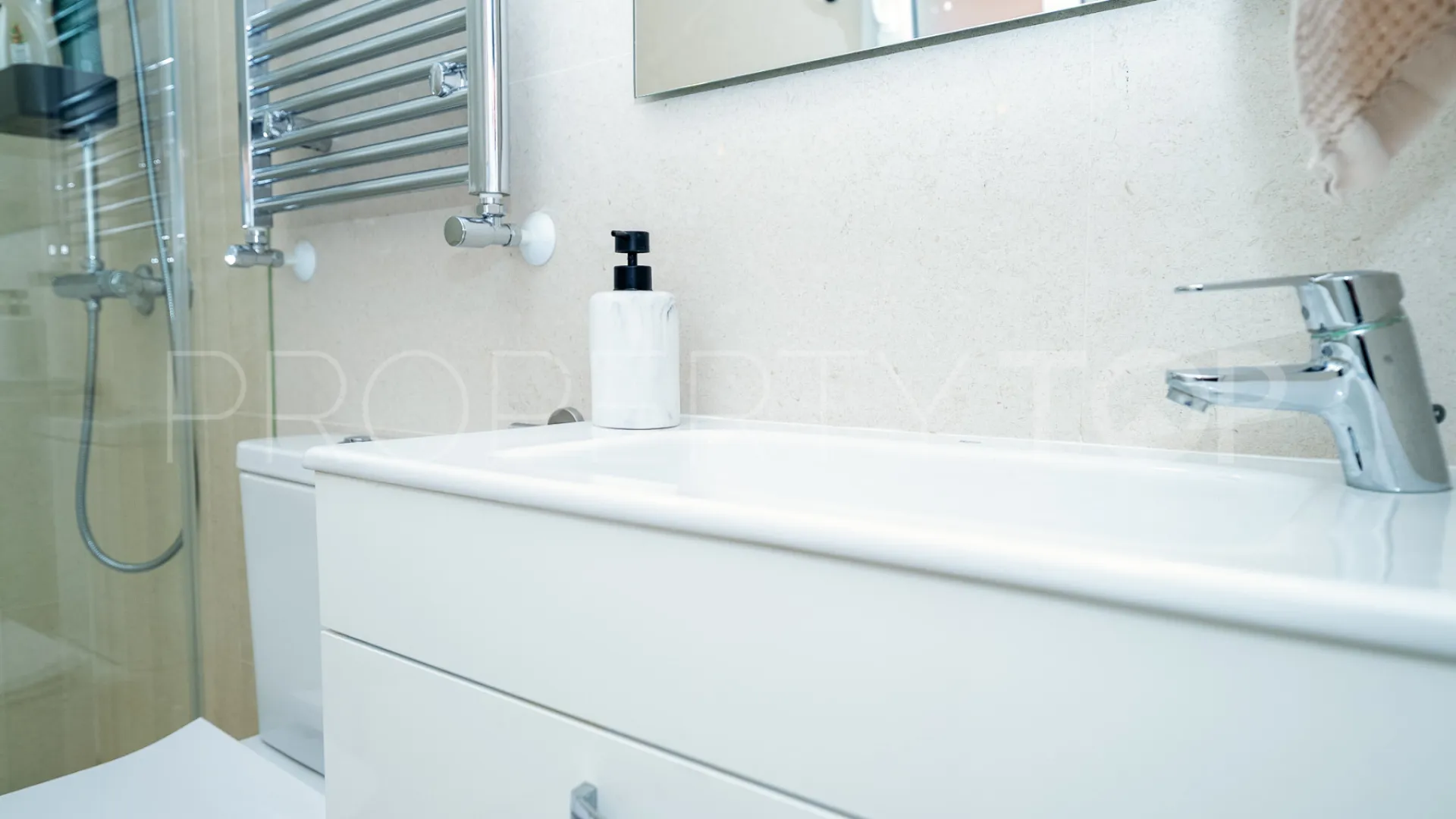 For sale 5 bedrooms villa in Pilar de la Horadada