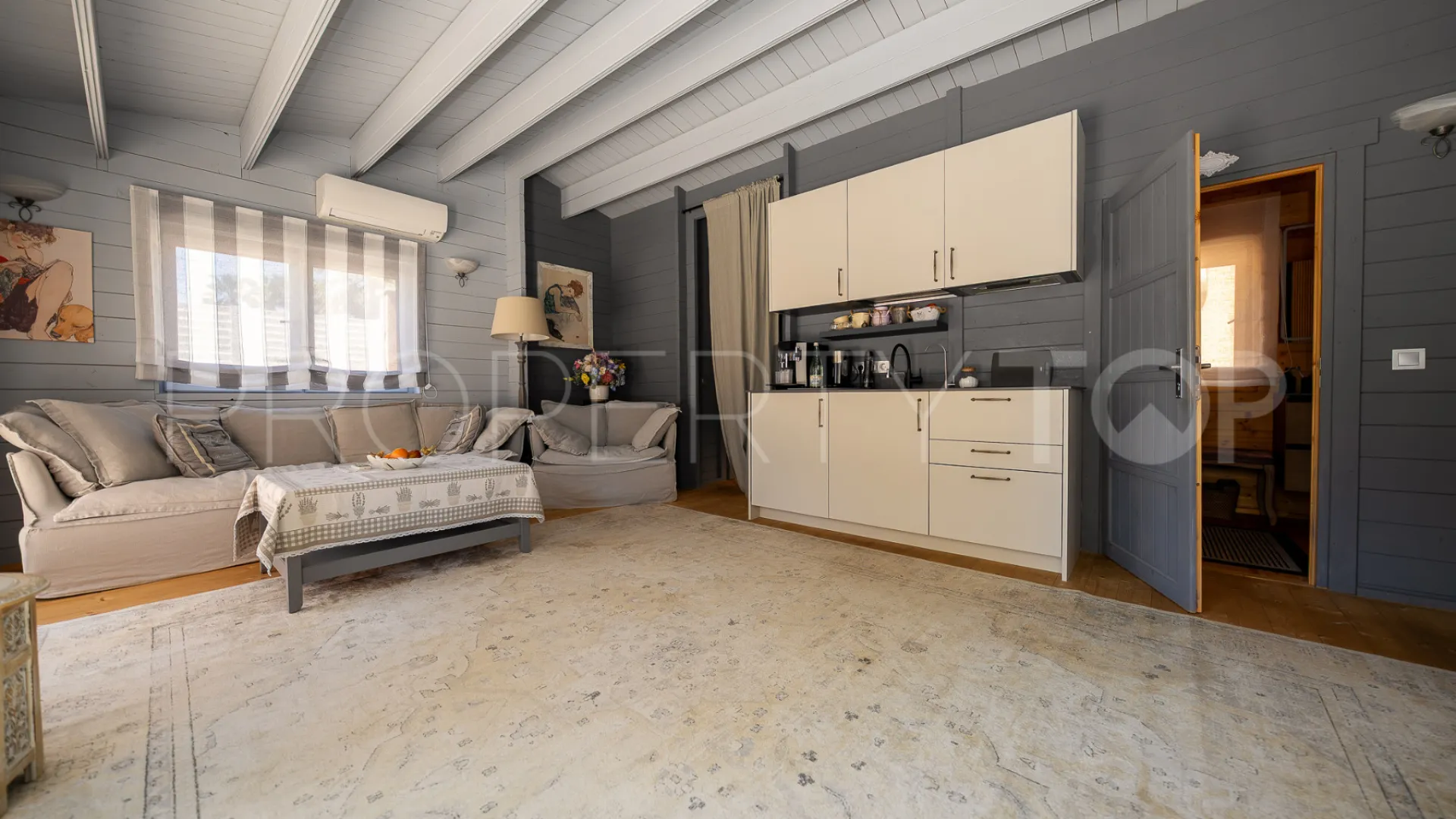 For sale 5 bedrooms villa in Pilar de la Horadada
