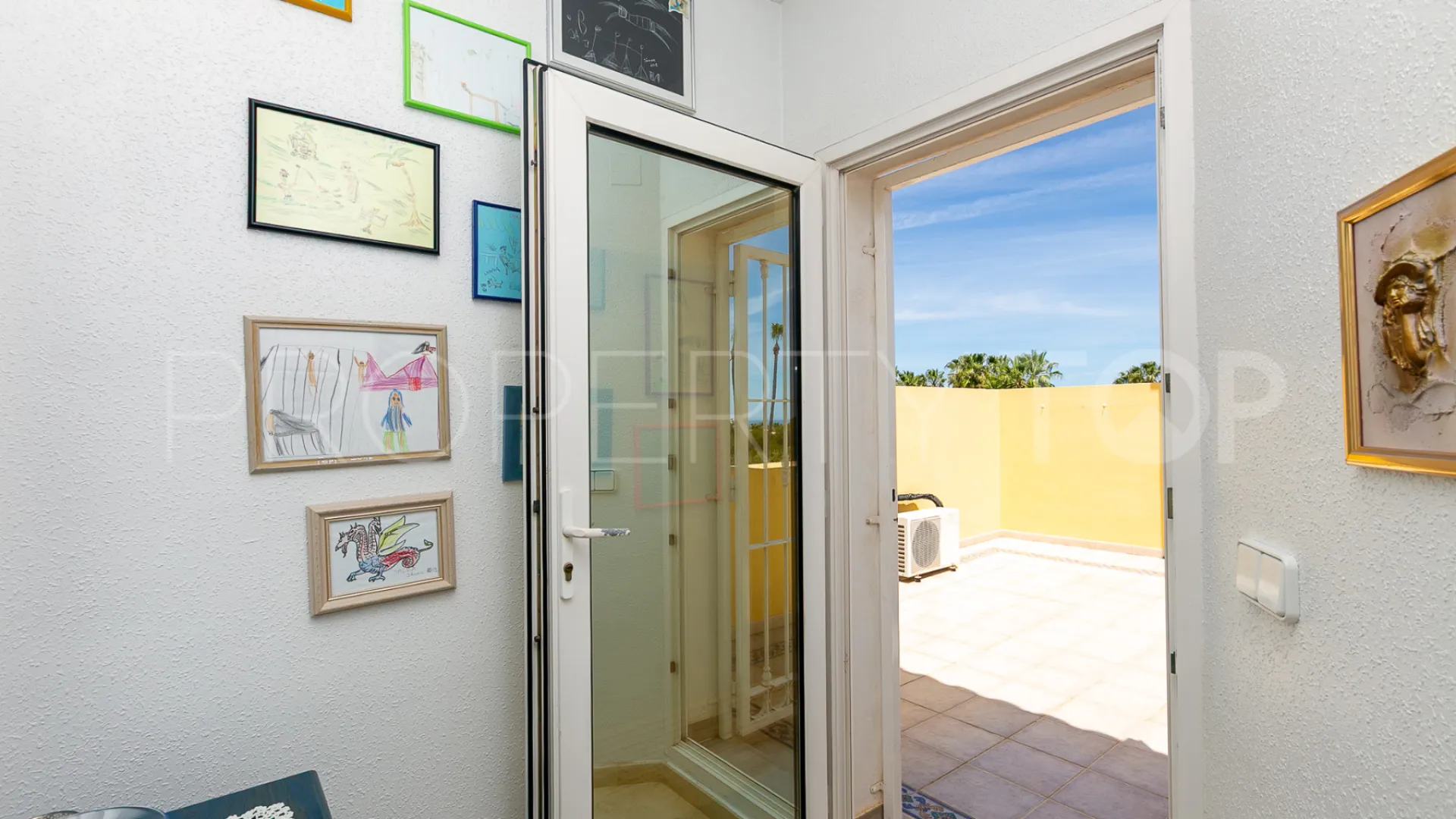 For sale 3 bedrooms villa in Rioja