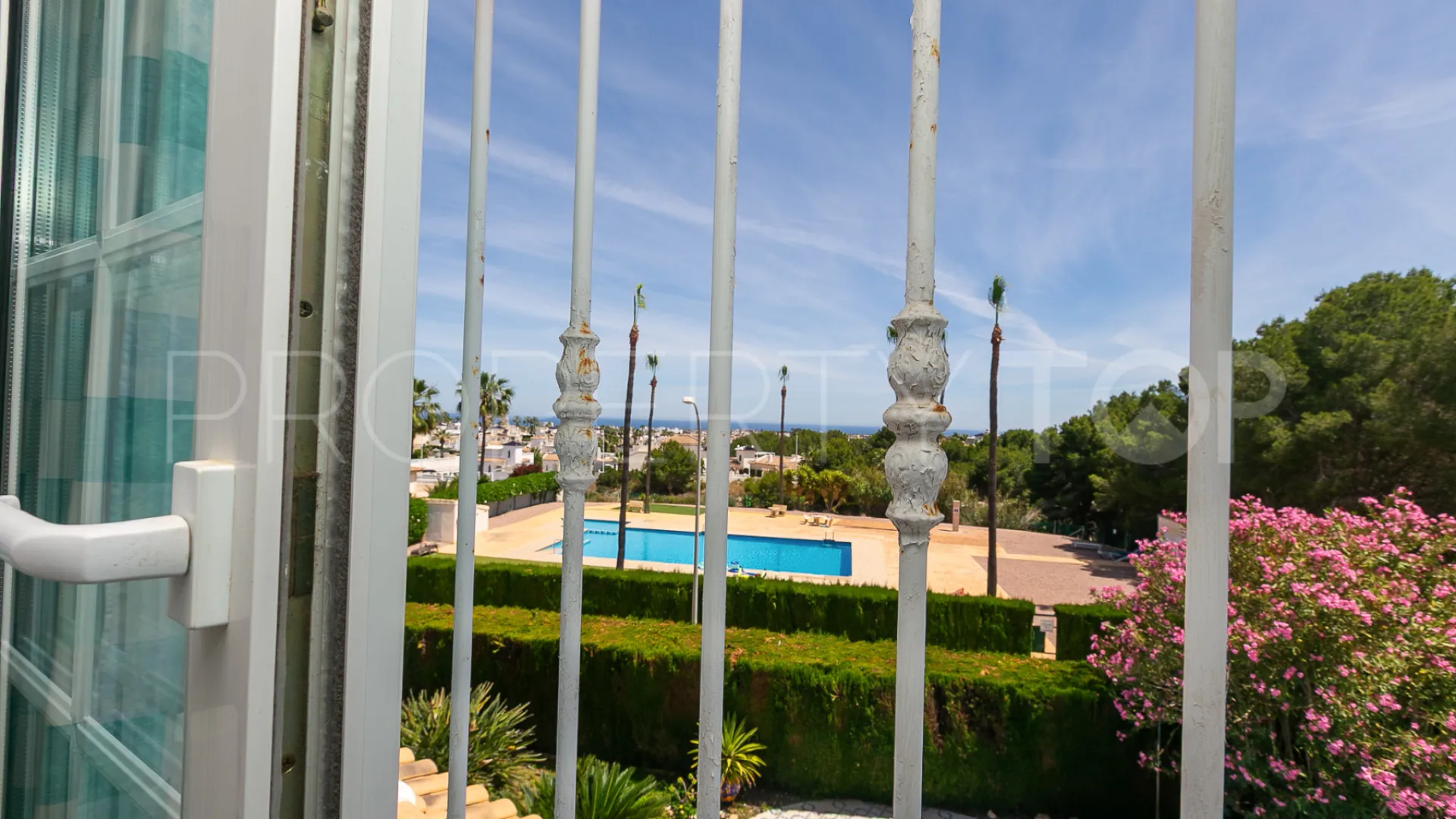 For sale 3 bedrooms villa in Rioja