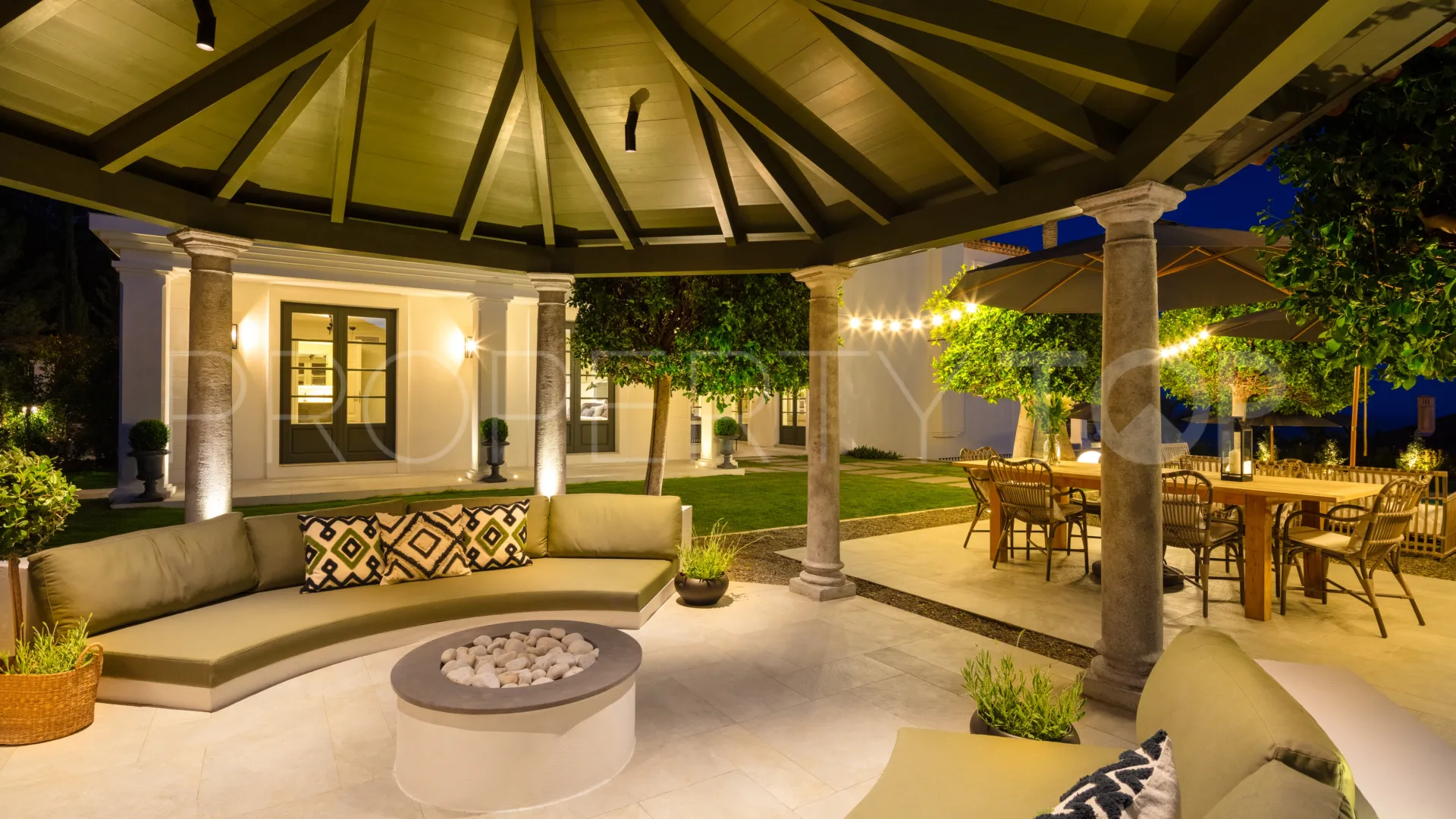 Buy Sierra Blanca 6 bedrooms villa