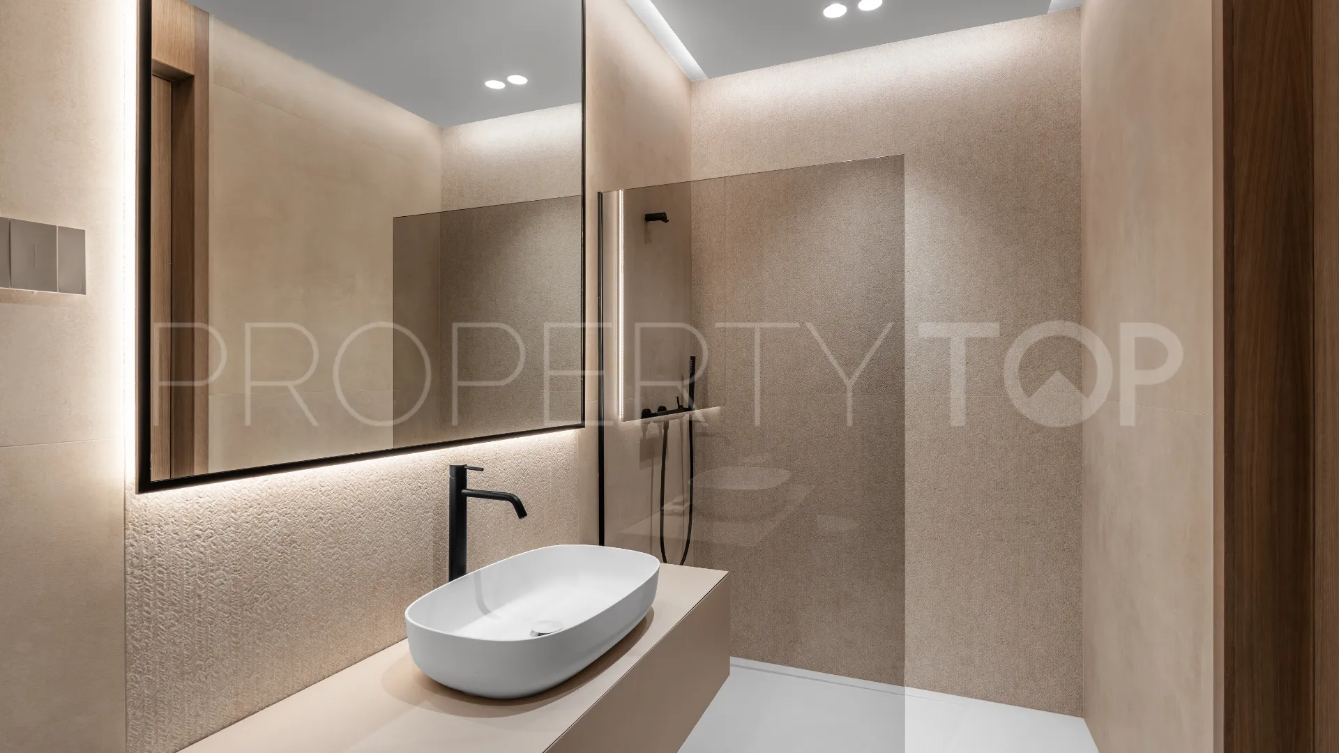 5 bedrooms villa in Malaga for sale