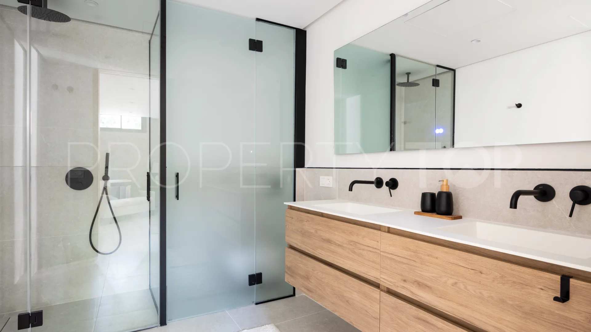 Los Flamingos 4 bedrooms villa for sale