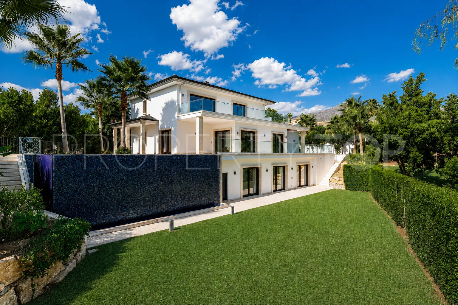 Villa for sale in Los Naranjos