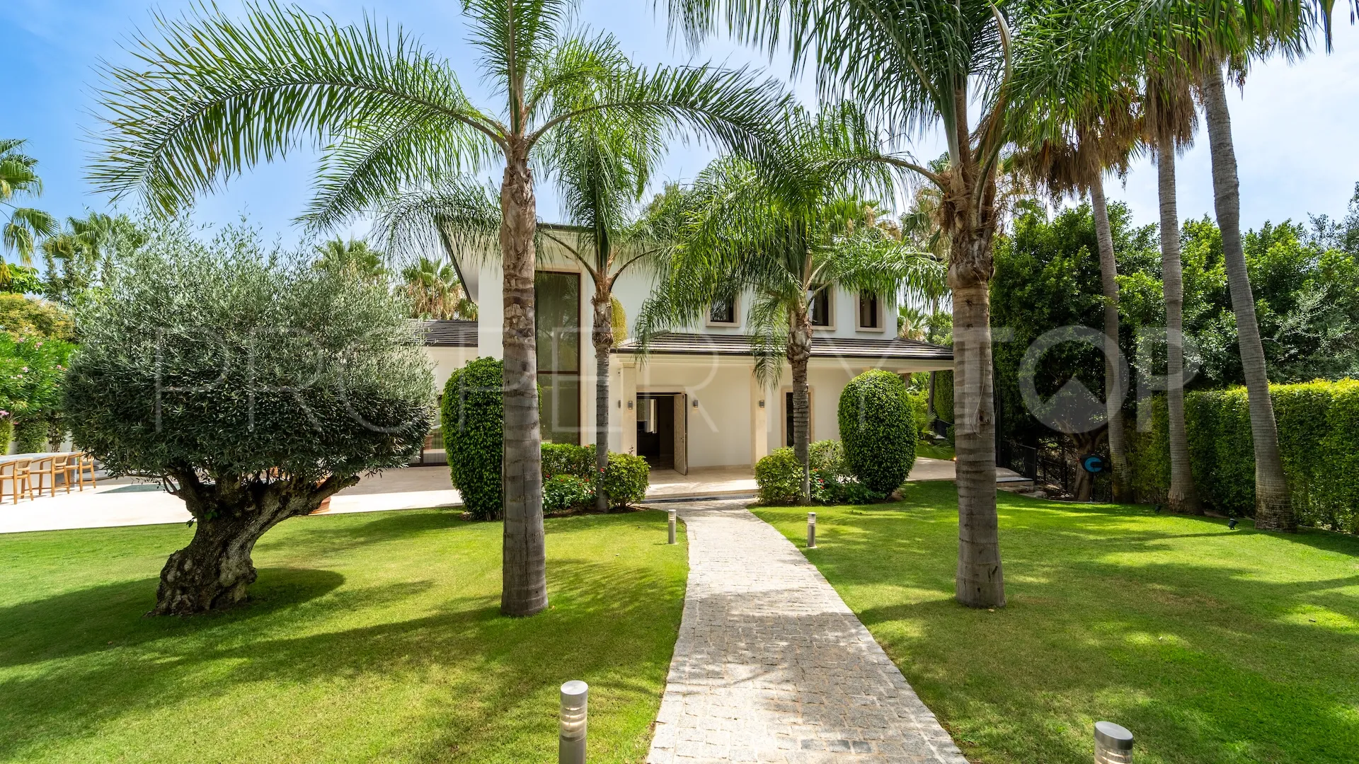 Villa for sale in Los Naranjos