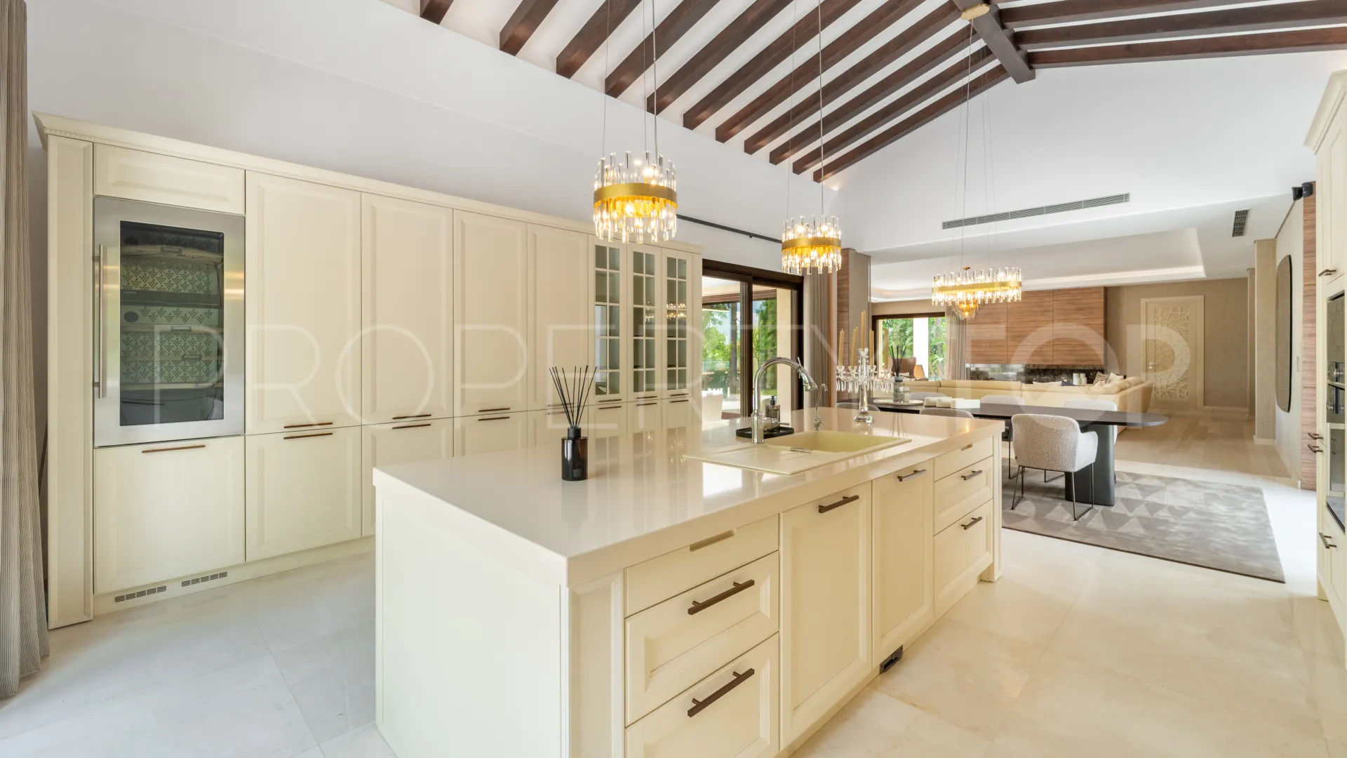 Villa for sale in Los Naranjos