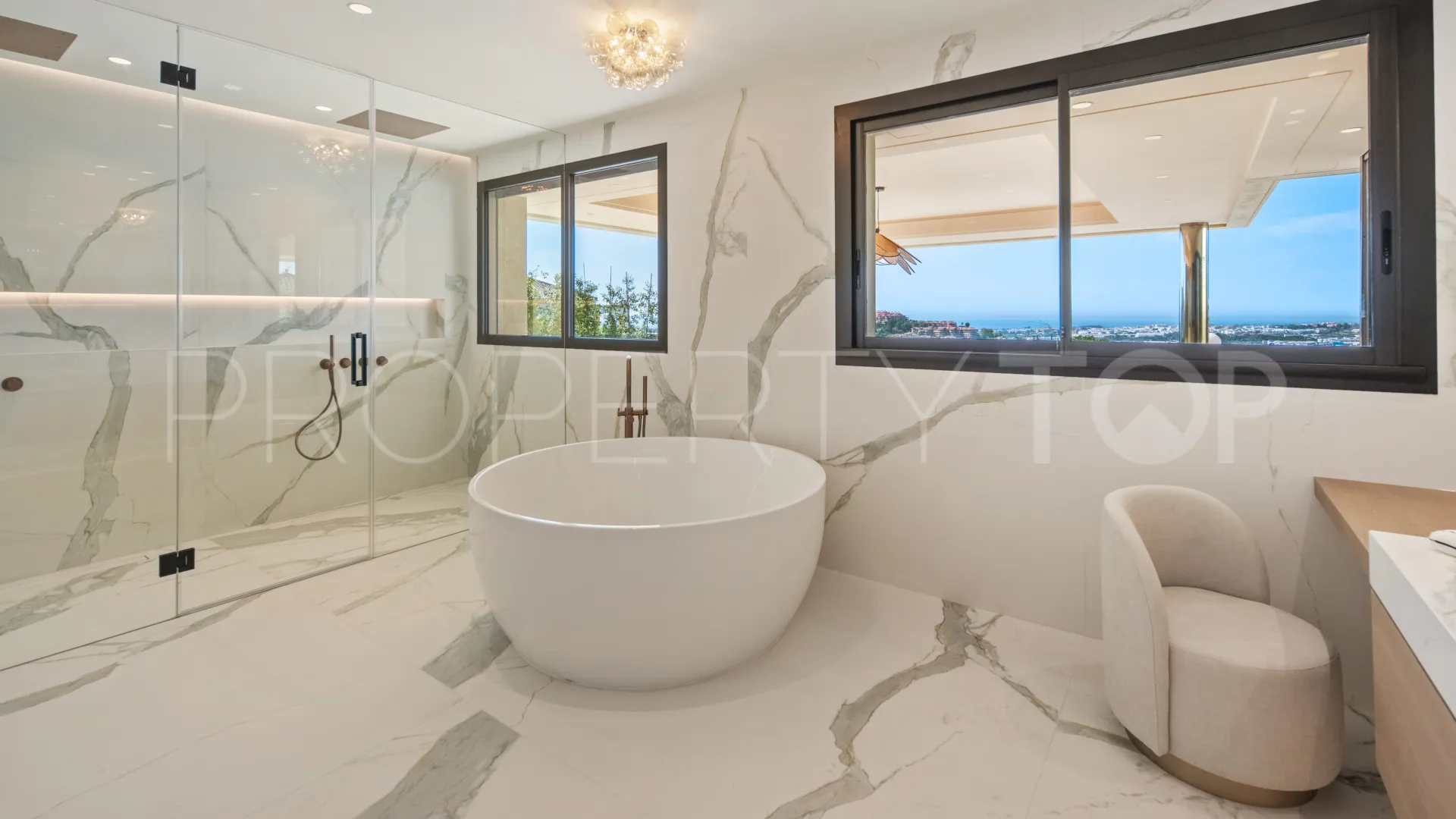 Los Arrayanes 5 bedrooms duplex penthouse for sale