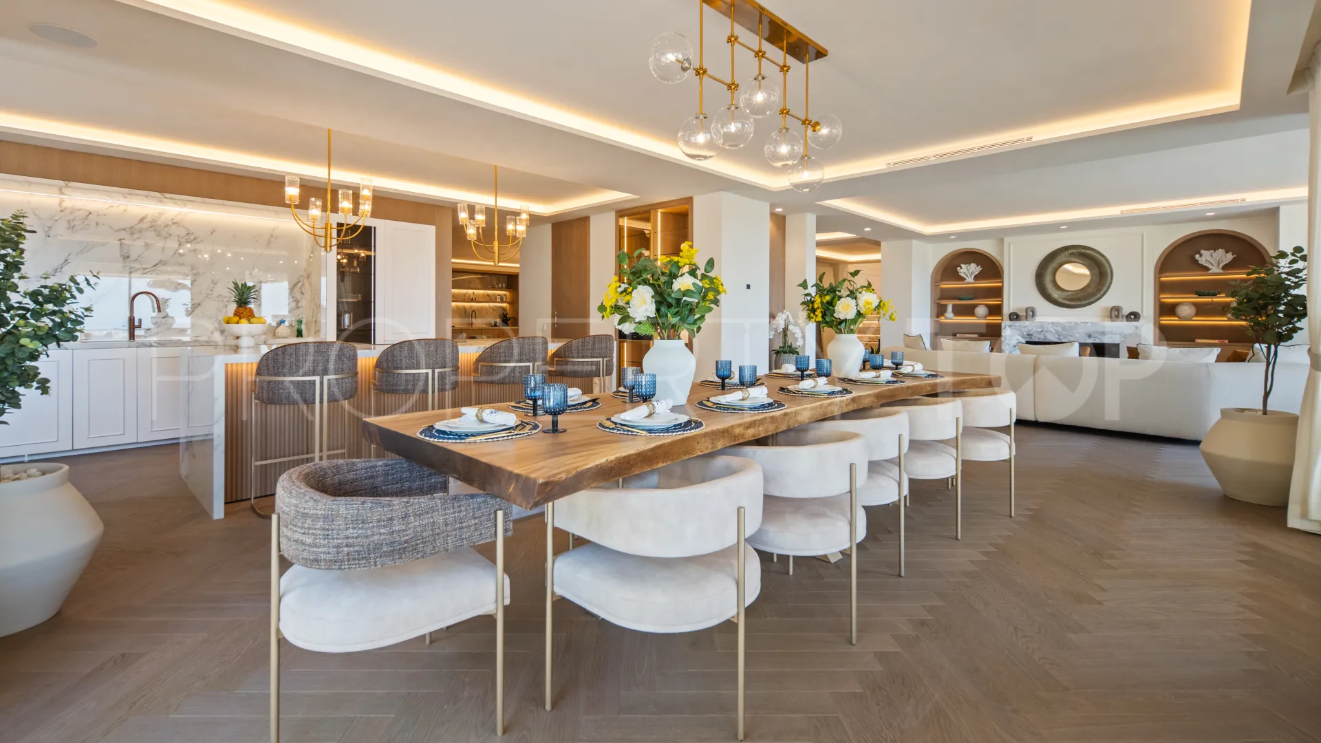 Los Arrayanes 5 bedrooms duplex penthouse for sale
