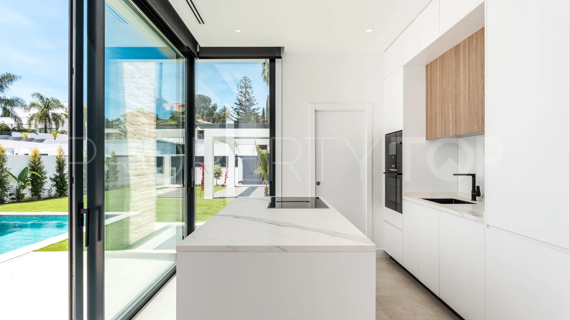 Monte Biarritz, villa con 5 dormitorios en venta