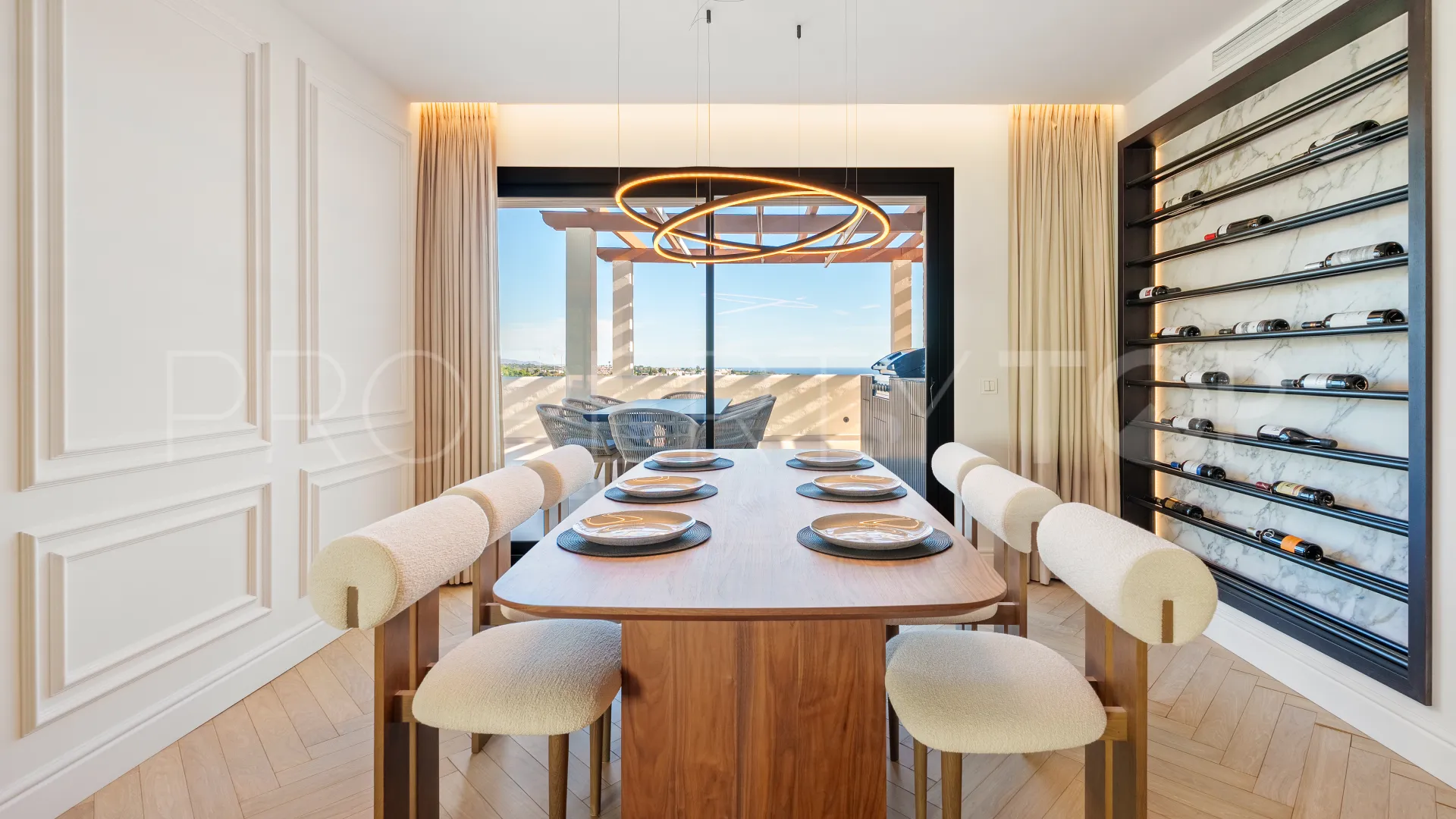 For sale duplex penthouse with 3 bedrooms in Palacetes Los Belvederes