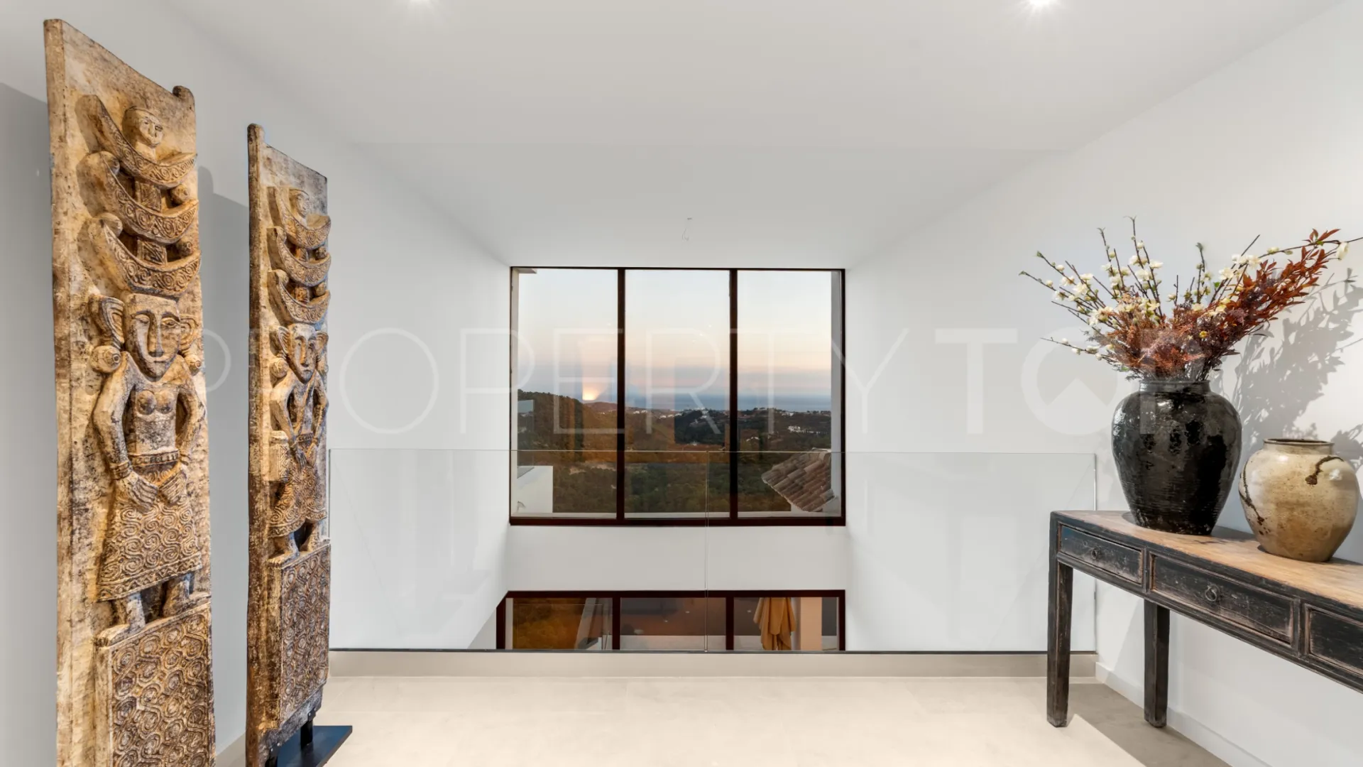 For sale Monte Mayor villa with 5 bedrooms