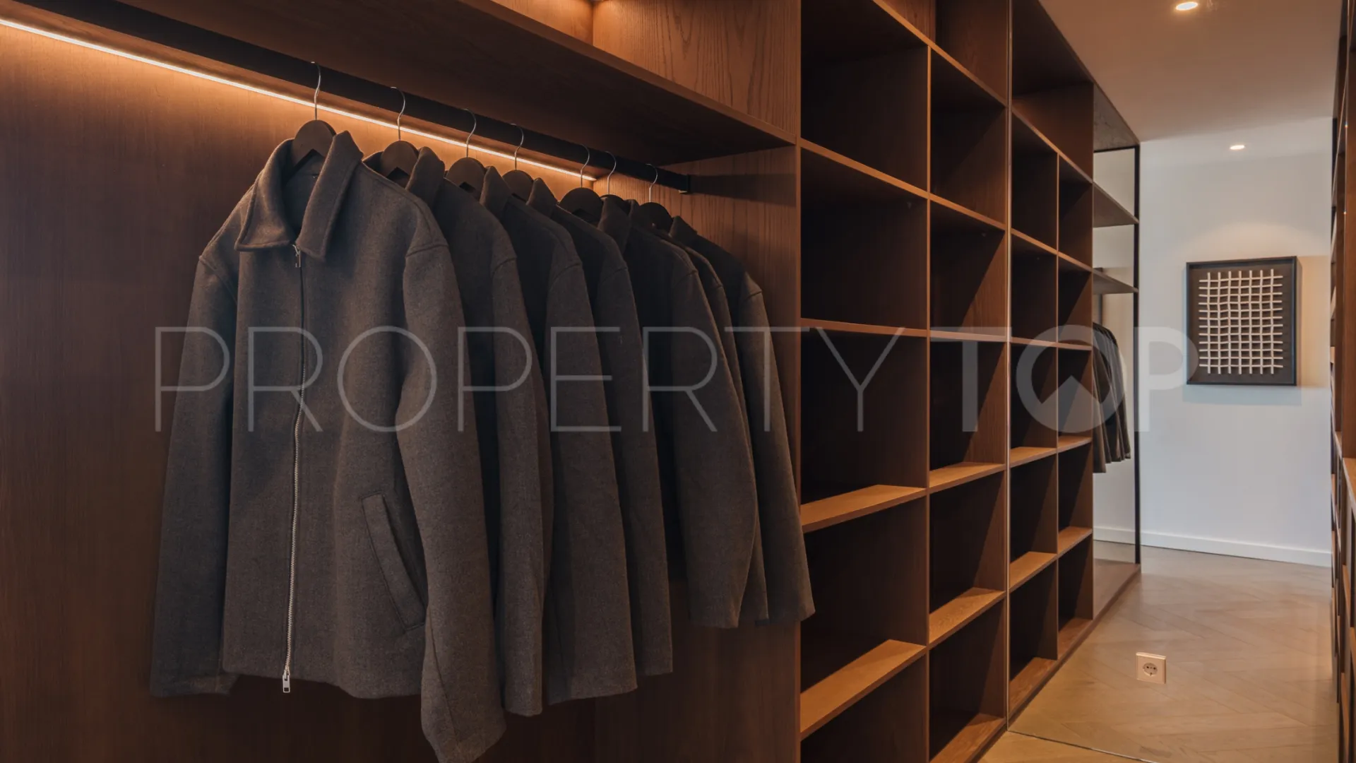 For sale duplex penthouse in Les Belvederes with 4 bedrooms