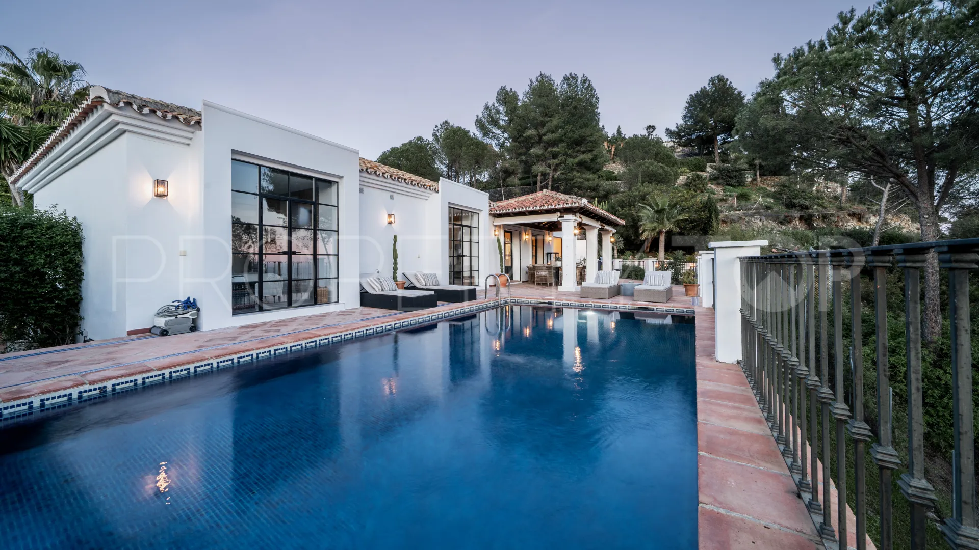 Villa de 4 dormitorios en venta en El Madroñal