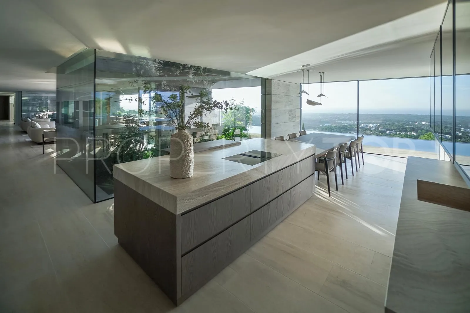 7 bedrooms La Reserva villa for sale