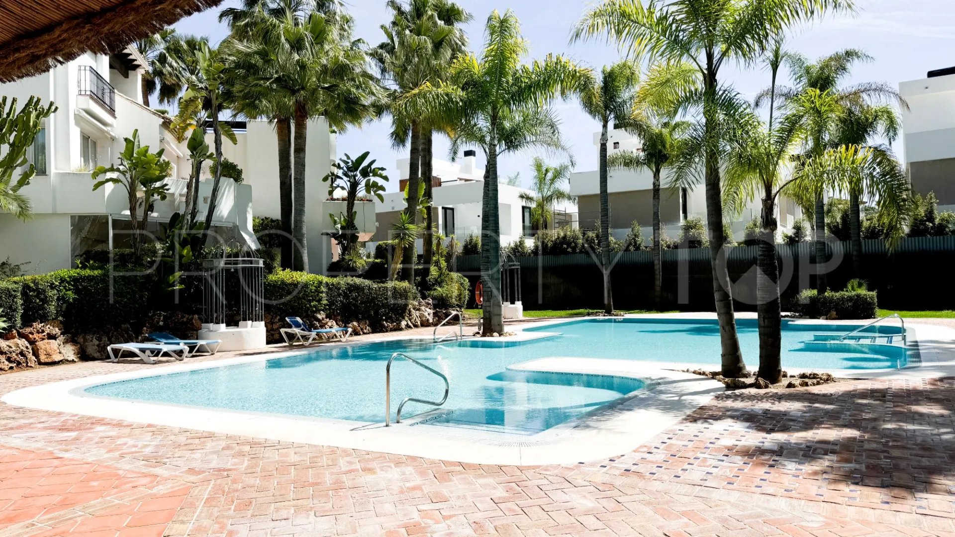Jardines de la Aldaba, atico duplex en venta con 3 dormitorios