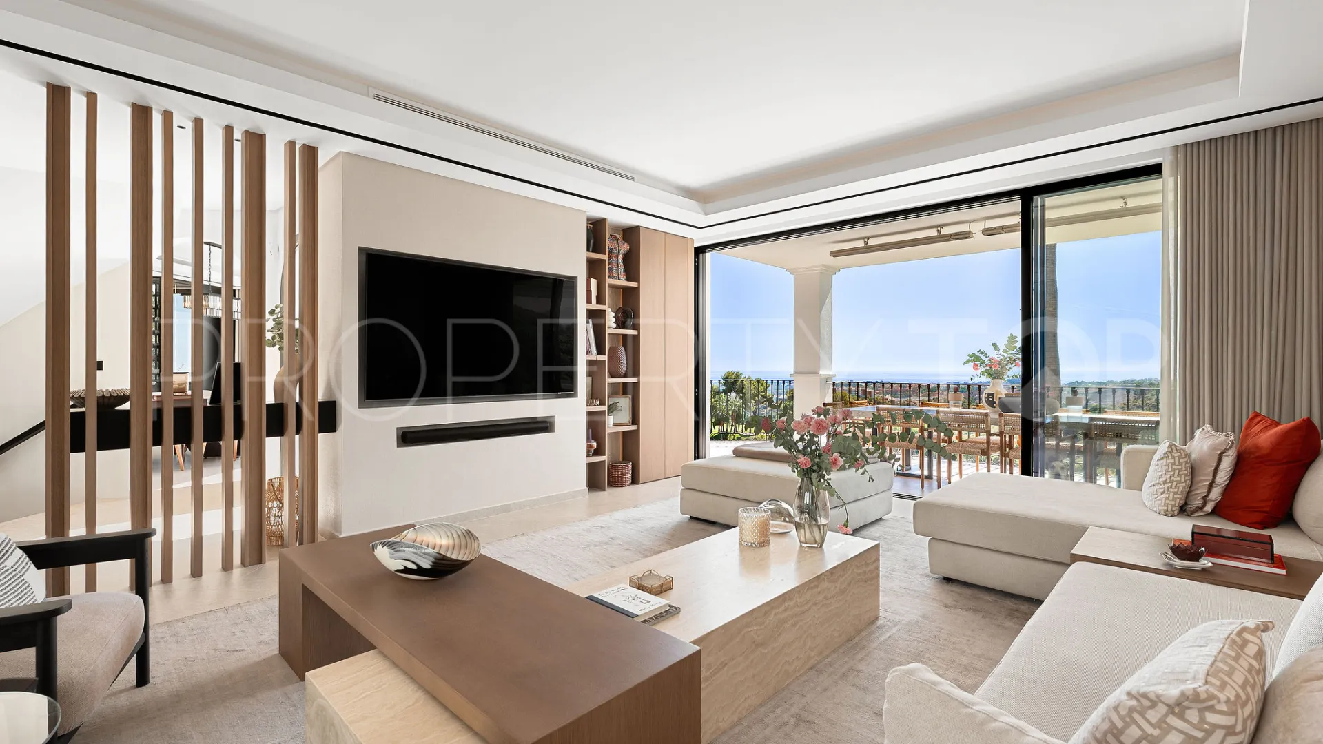For sale Los Arqueros villa with 5 bedrooms