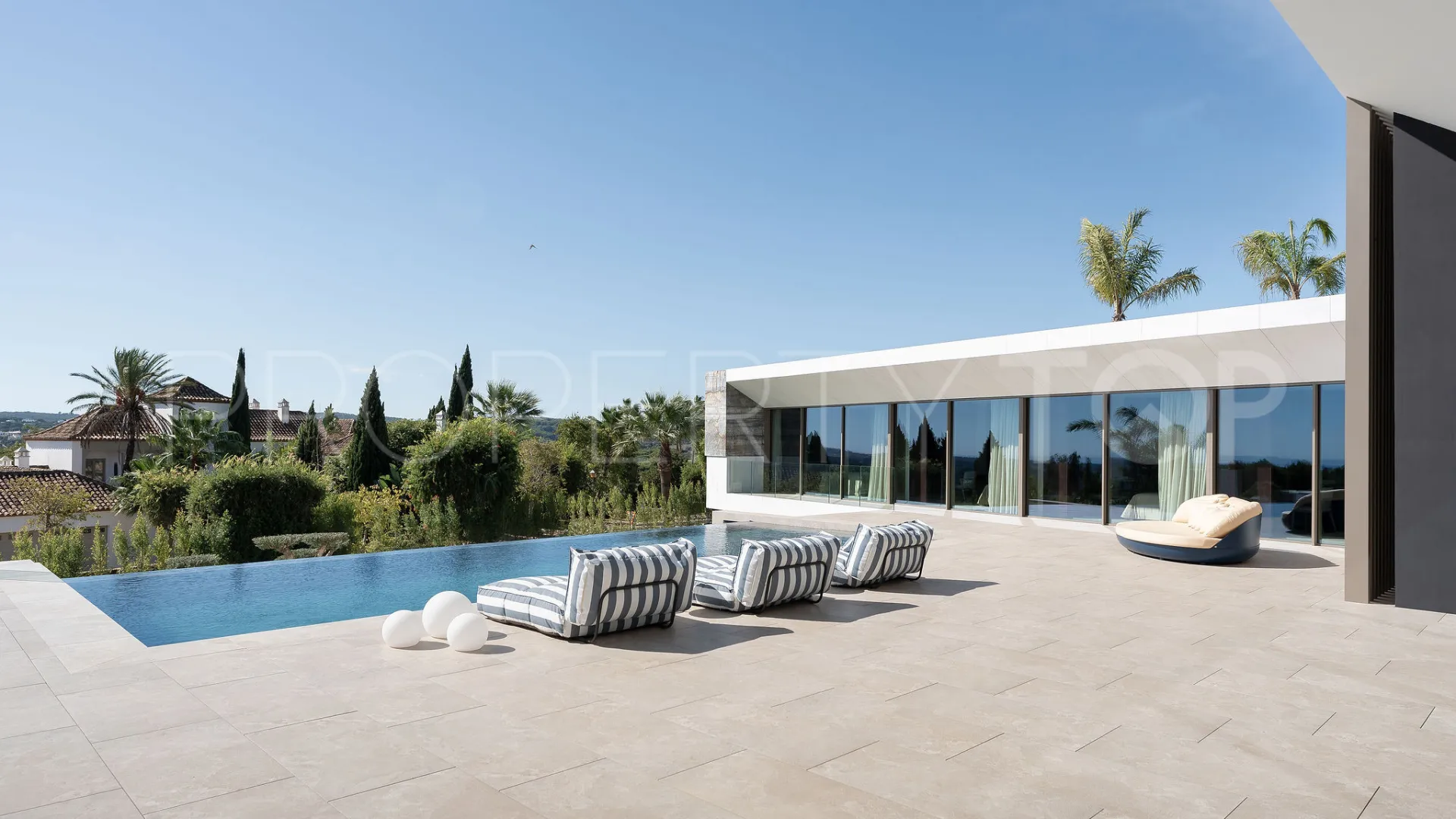 Sotogrande 6 bedrooms villa for sale