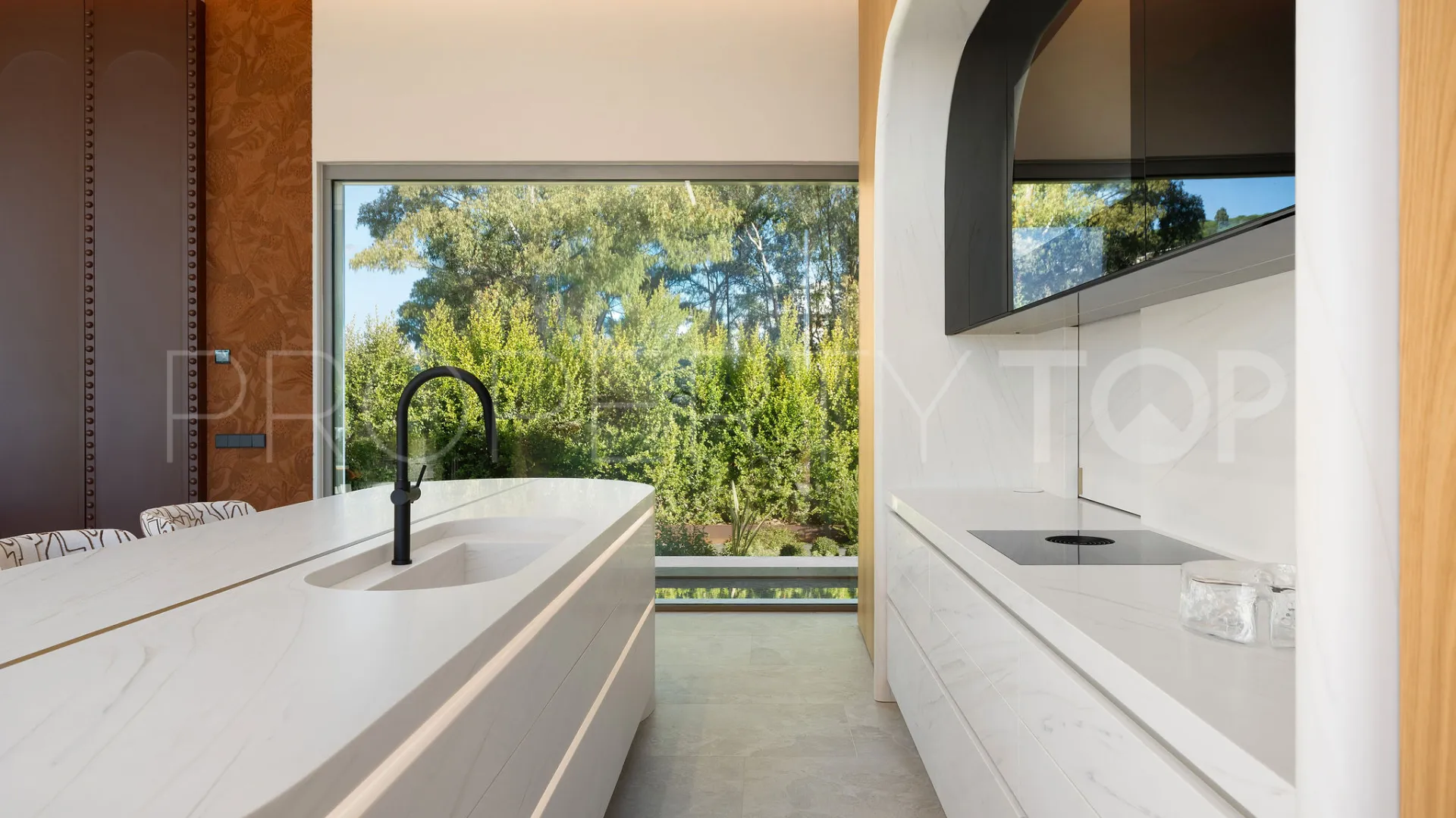 Sotogrande 6 bedrooms villa for sale